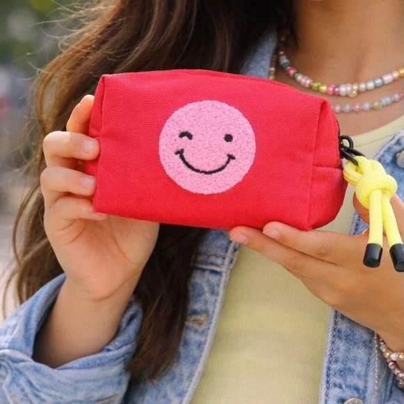 The perfect pouch for the perfect Easter gift #iamthetoybin #carryingJOY