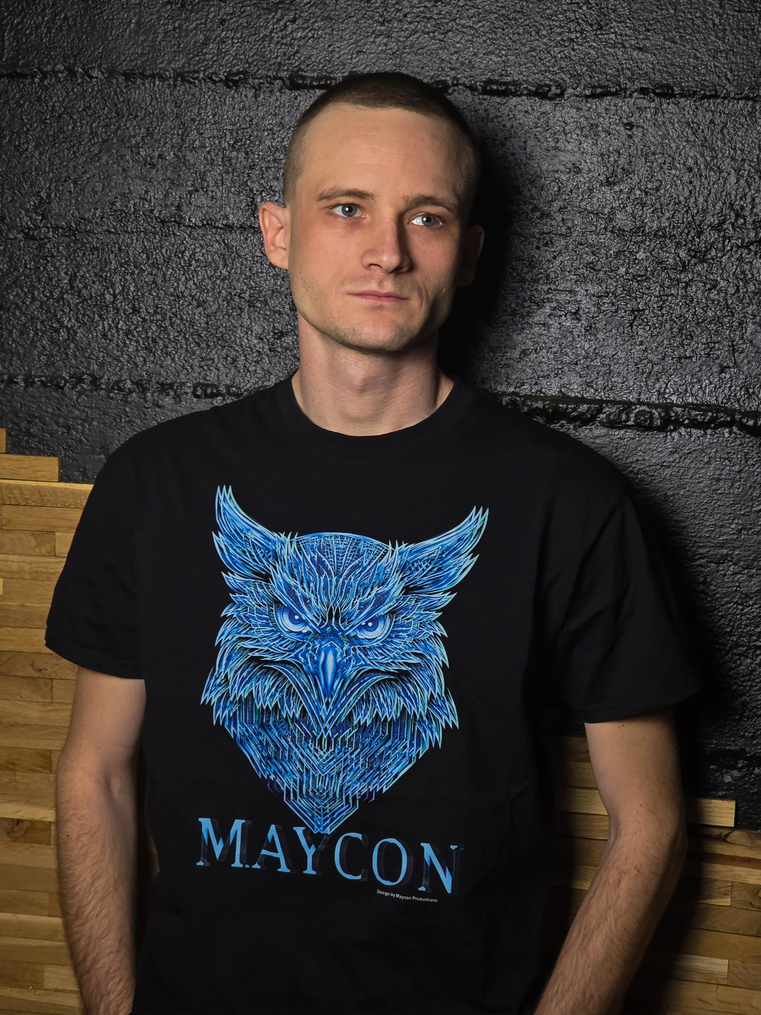 Owl Swift T-Shirt by Maycon