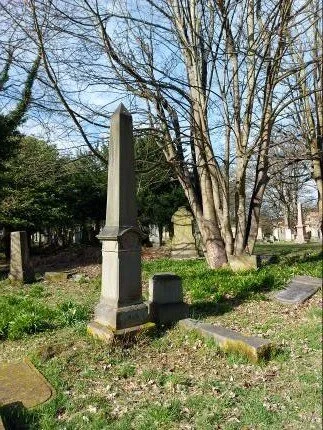 Cross and Carruthers Monument.jpg
