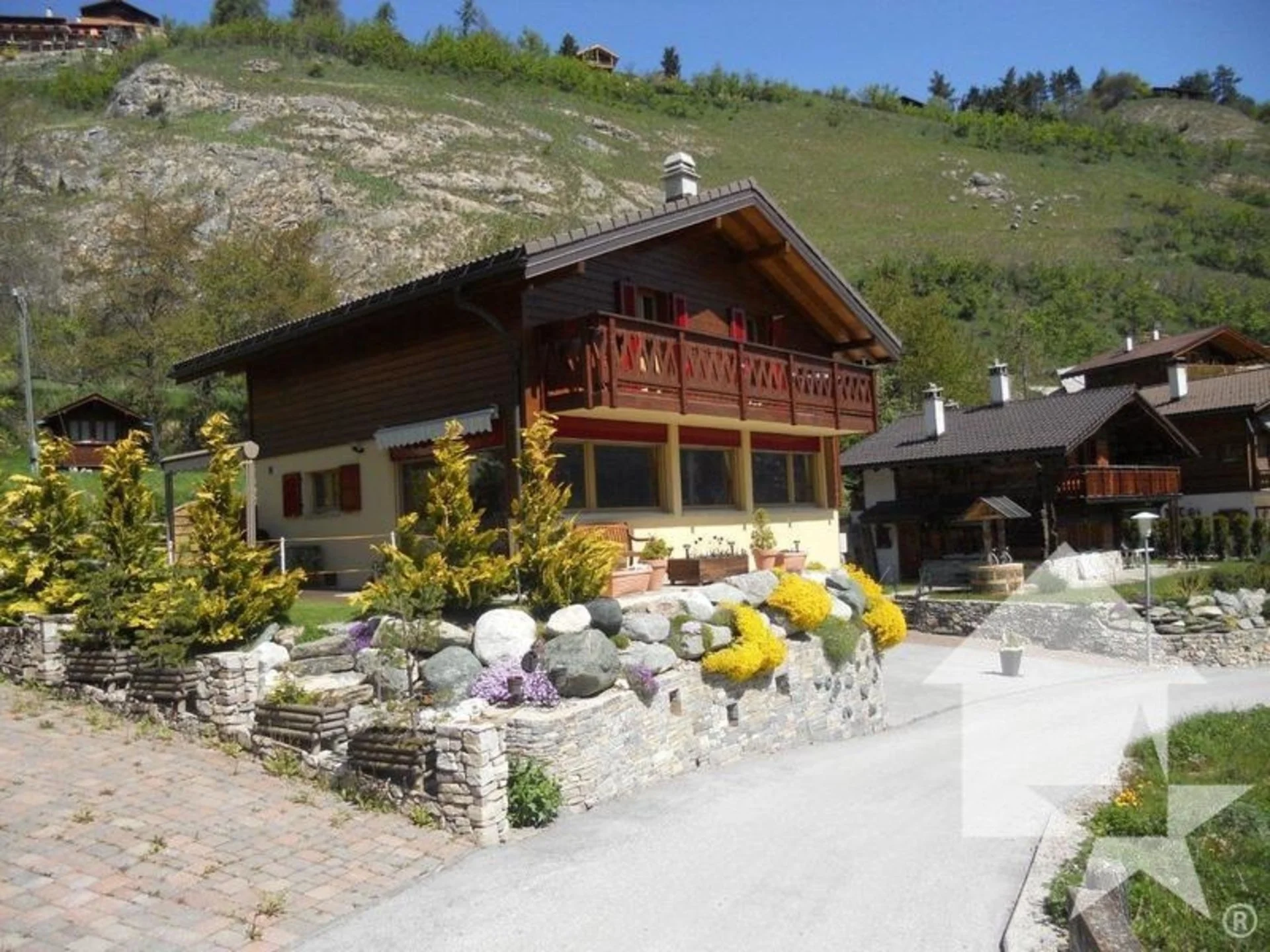 chalet in swiss alps