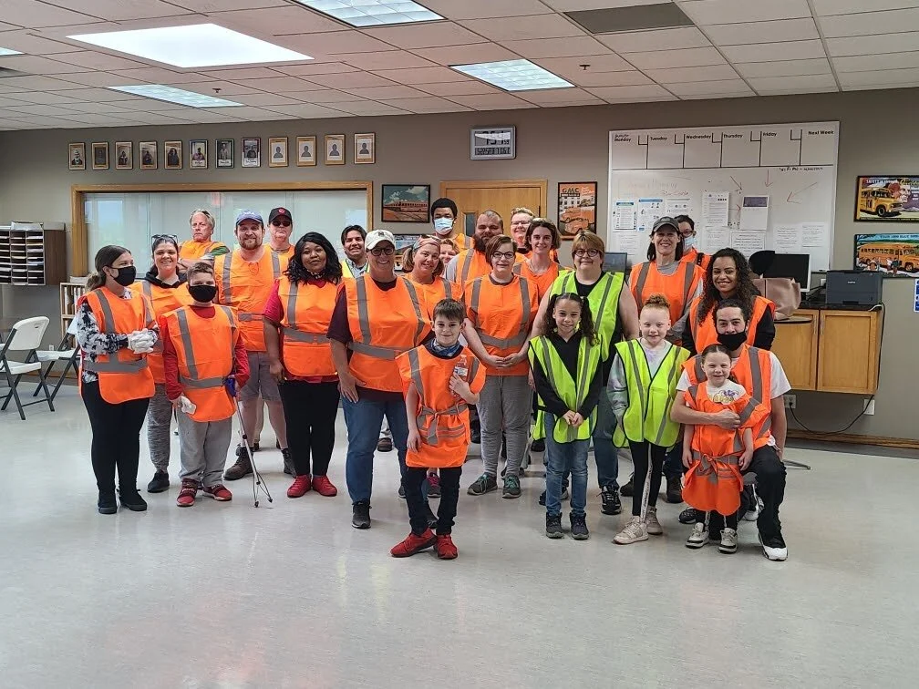 Northstar Bus Lines and American Student Transportation Adopt a Highway in Minneapolis 2021!