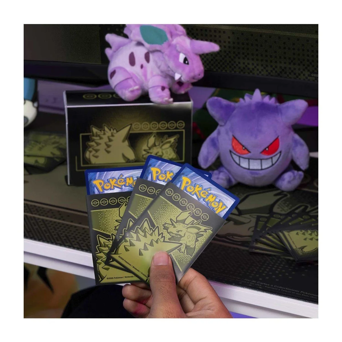 card_sleeves.jpg