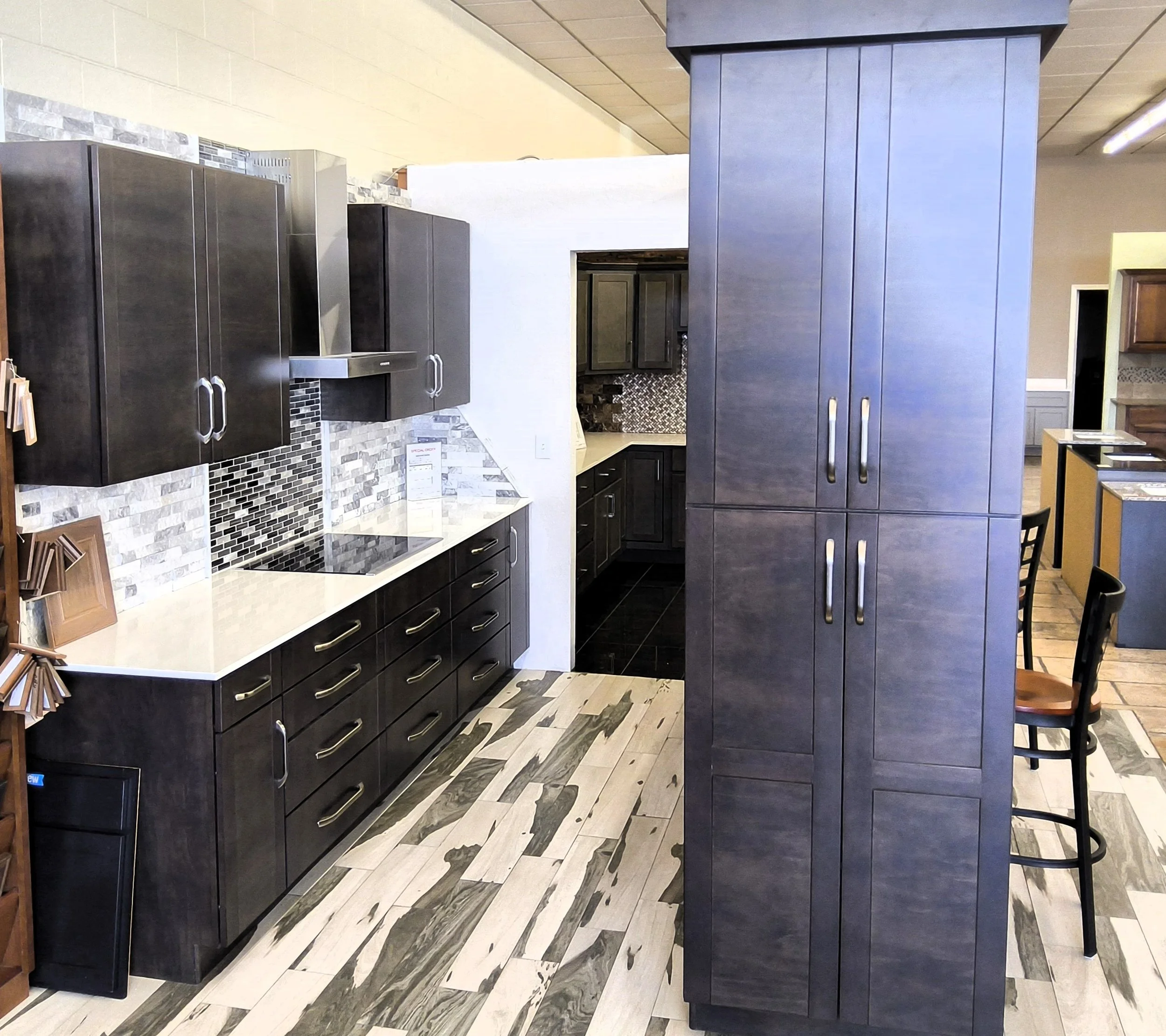 background gallery pic 12.jpg