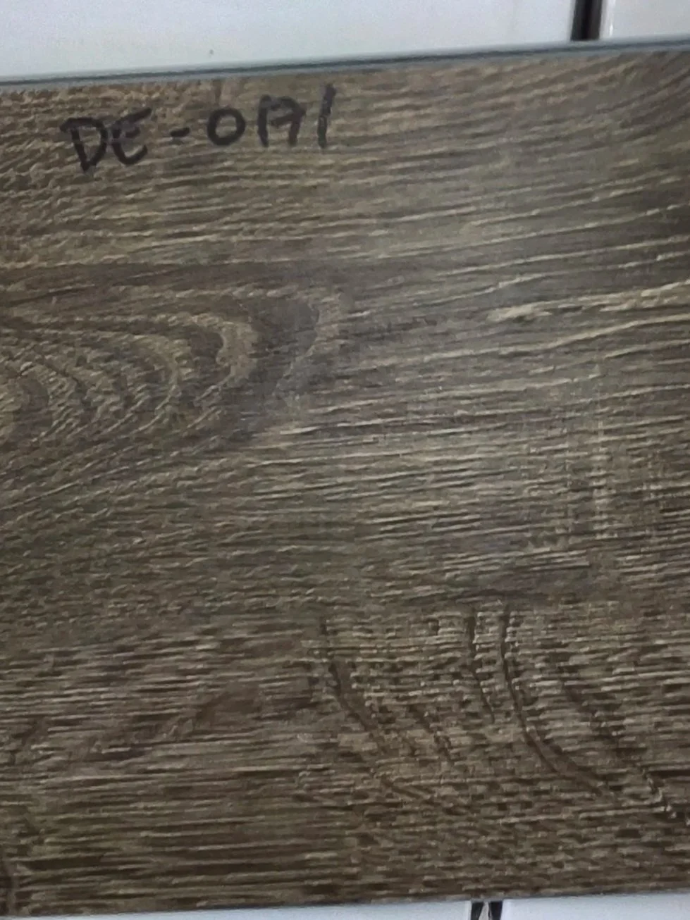 DE-0171 Vinyl Flooring