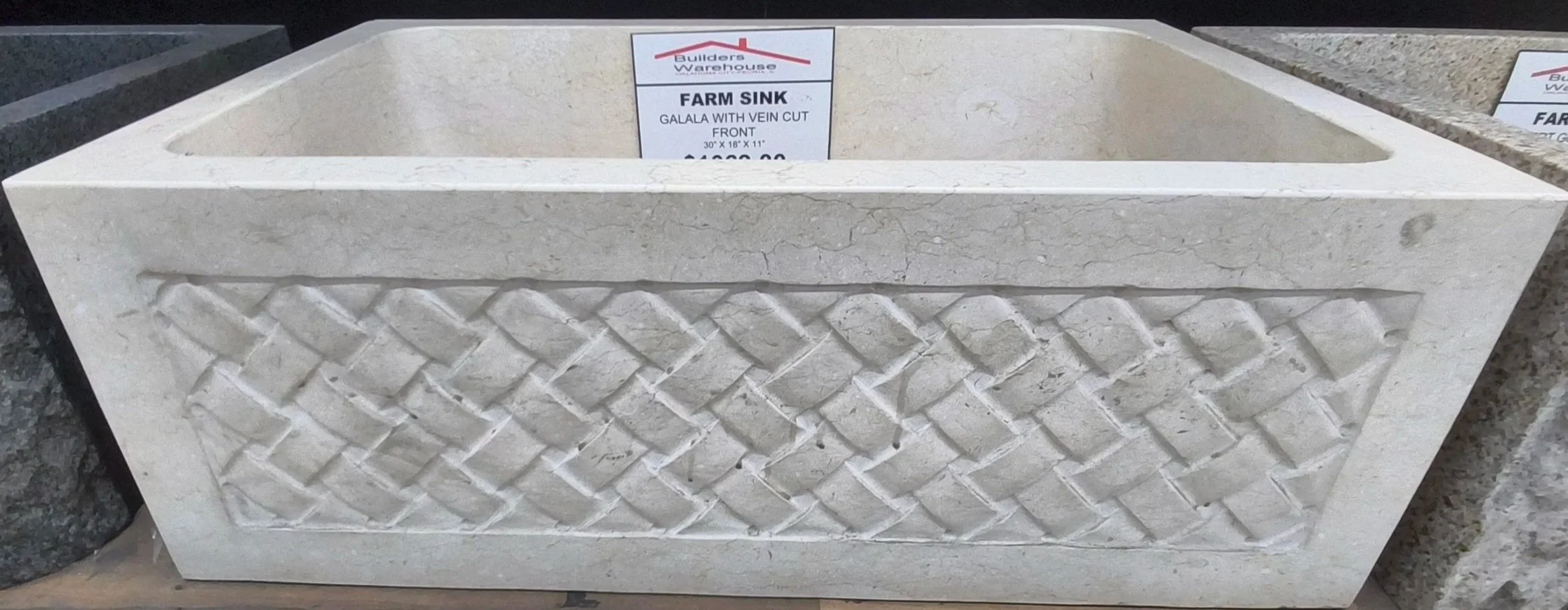Gala W/ Vein Cut Front Farm Sink