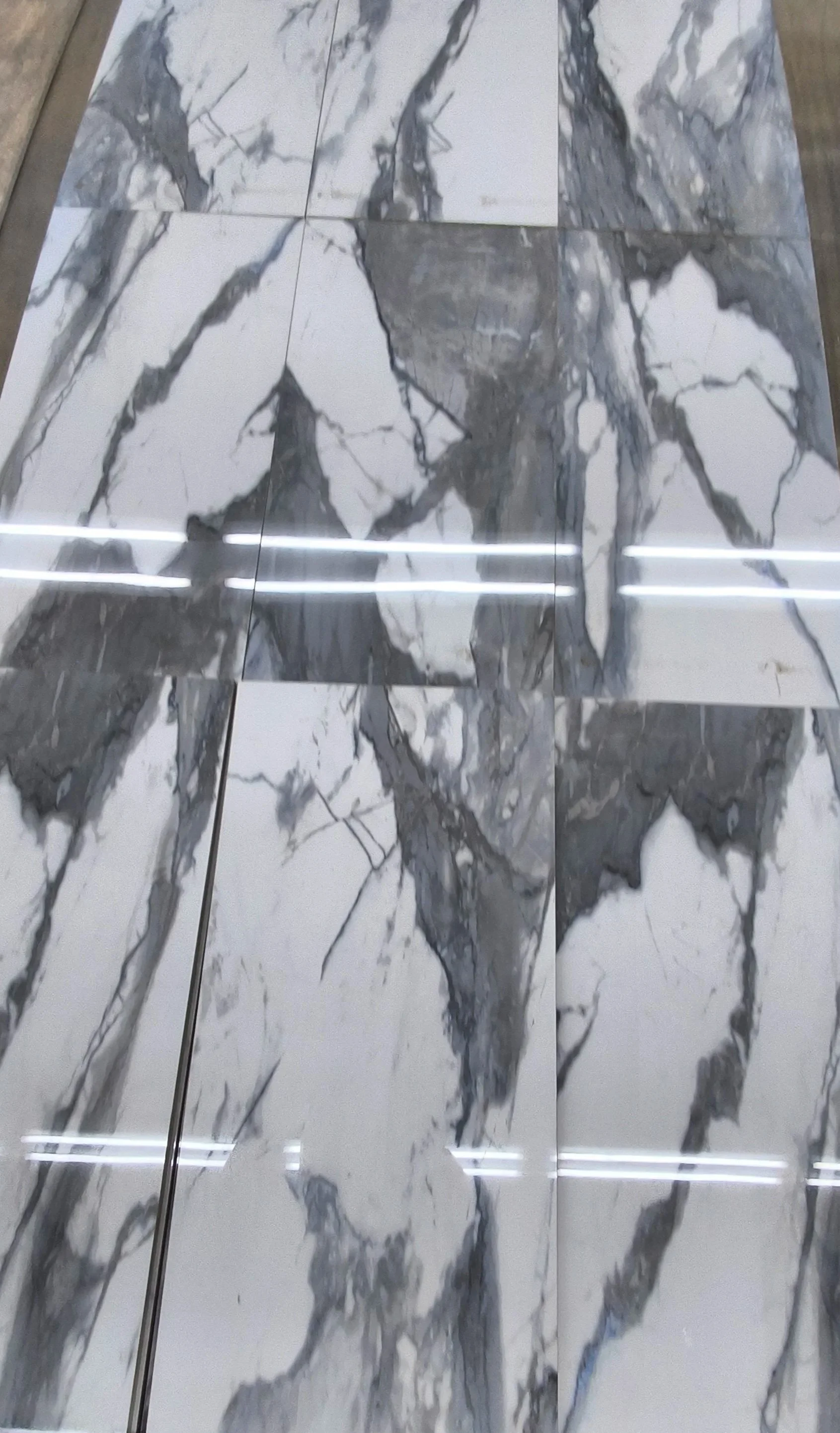 Adagio Gris Polished Grade-B Porcelain Flooring