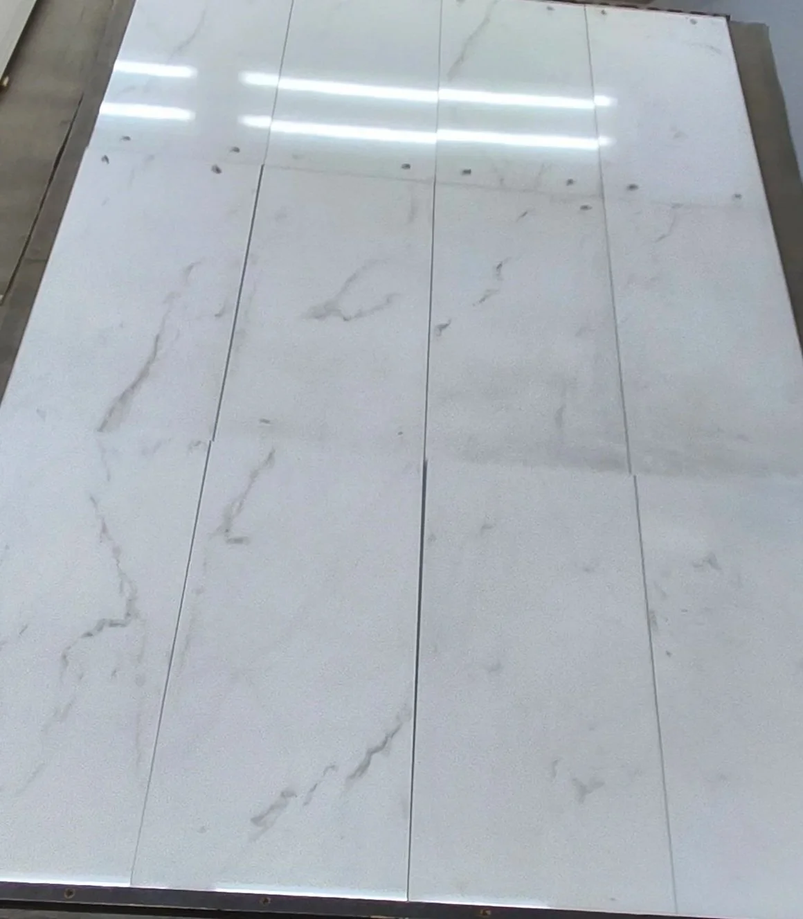 Venato Polished Grade-B Porcelain Flooring
