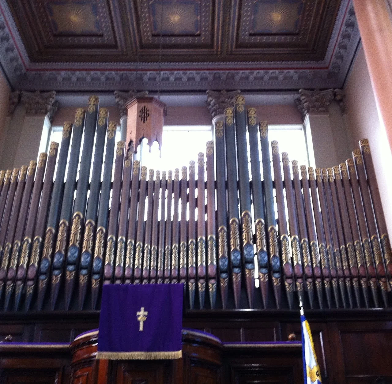 Organ and instruments
