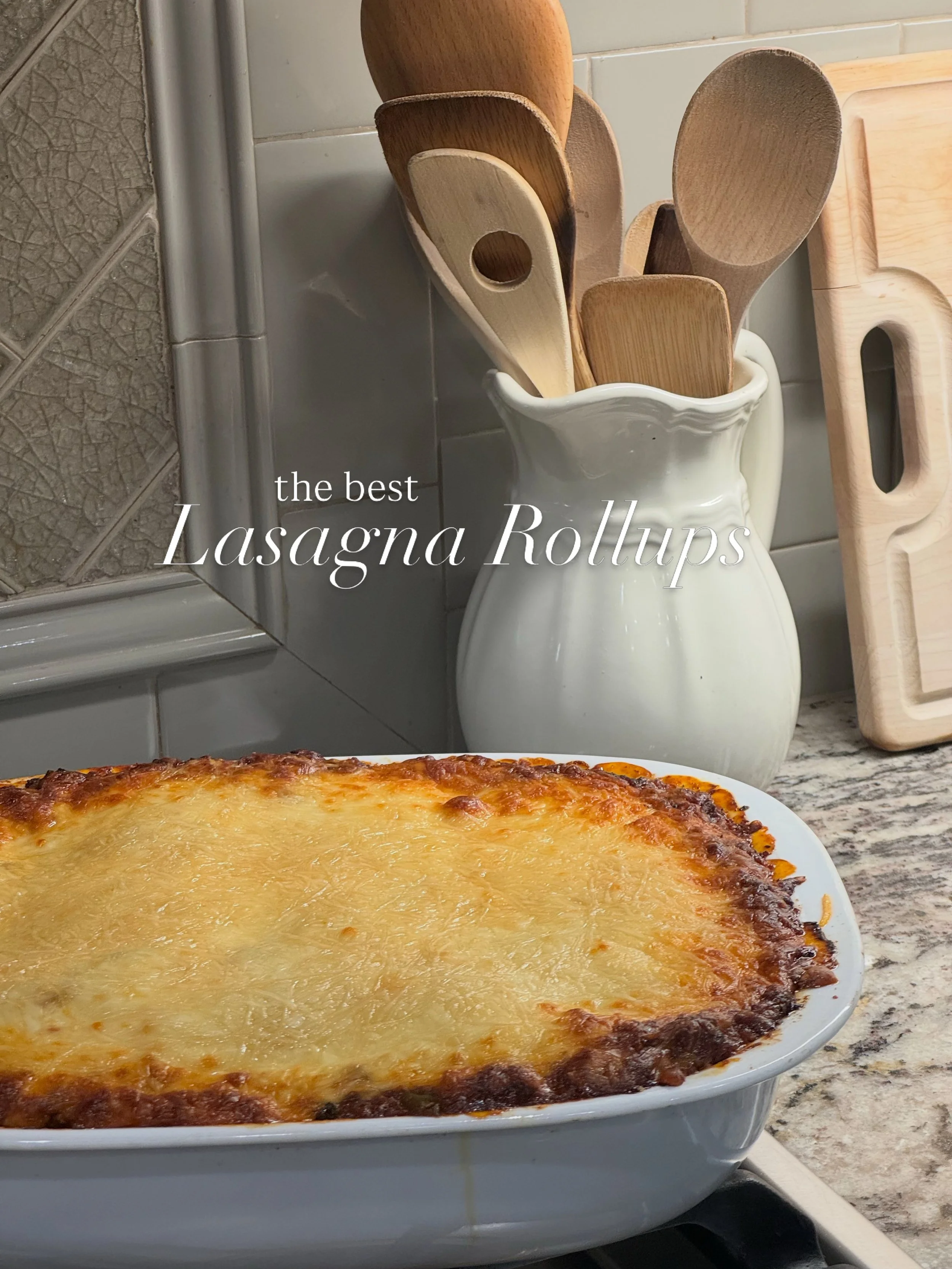 A must make this weekend! Lasagna noodles, rolled with cheese, and topped with sauce and more cheese, and also freezer friendly! So be sure to make extras to use for one of those busy nights during the week! Recipe below! 🤍

Lasagna Rollups 

&bull;