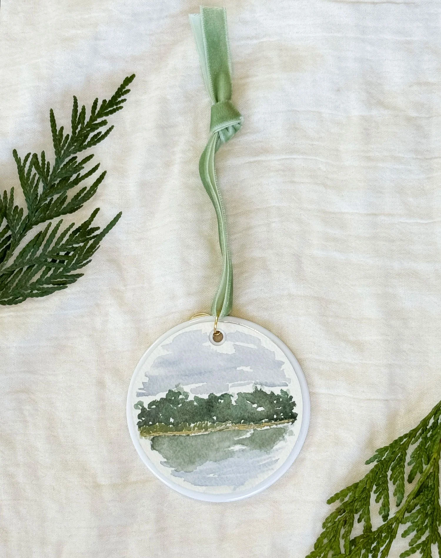 erin_speights_art_2025ornaments_3_front.jpg