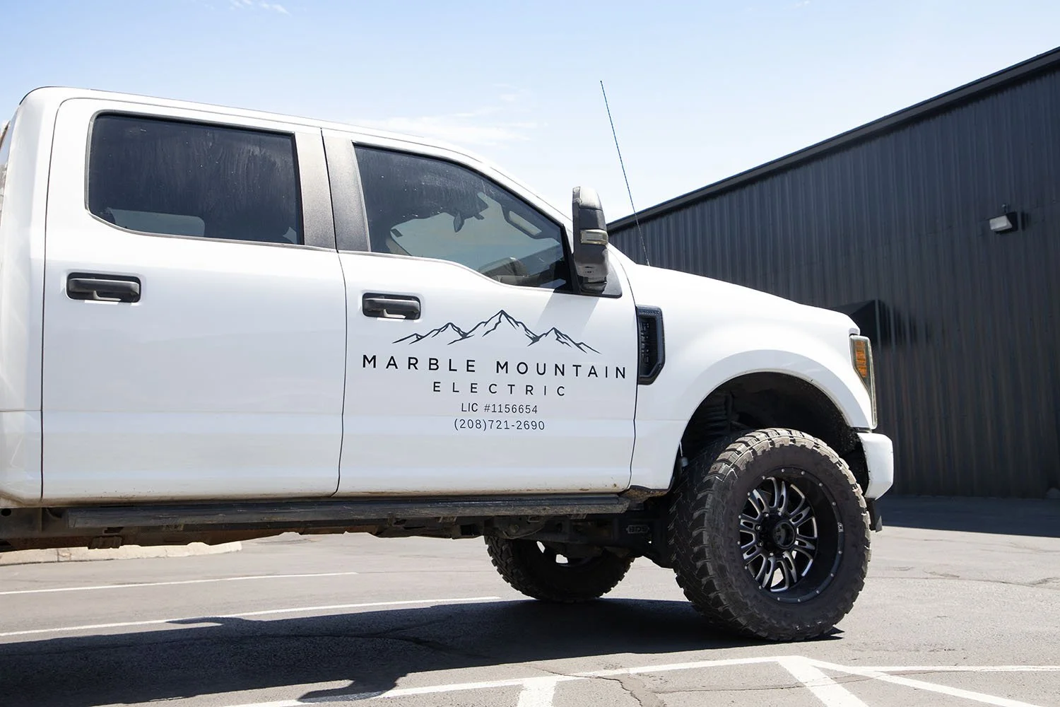 Marble Mountain Electric Vehicle Graphics