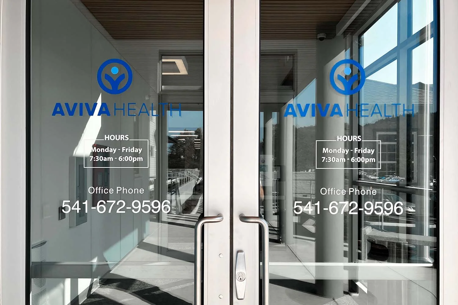 Business Informational Vinyl Lettering Example