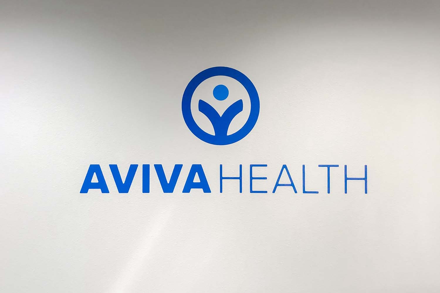 Aviva Health Vinyl Lettering by BiG sign fx