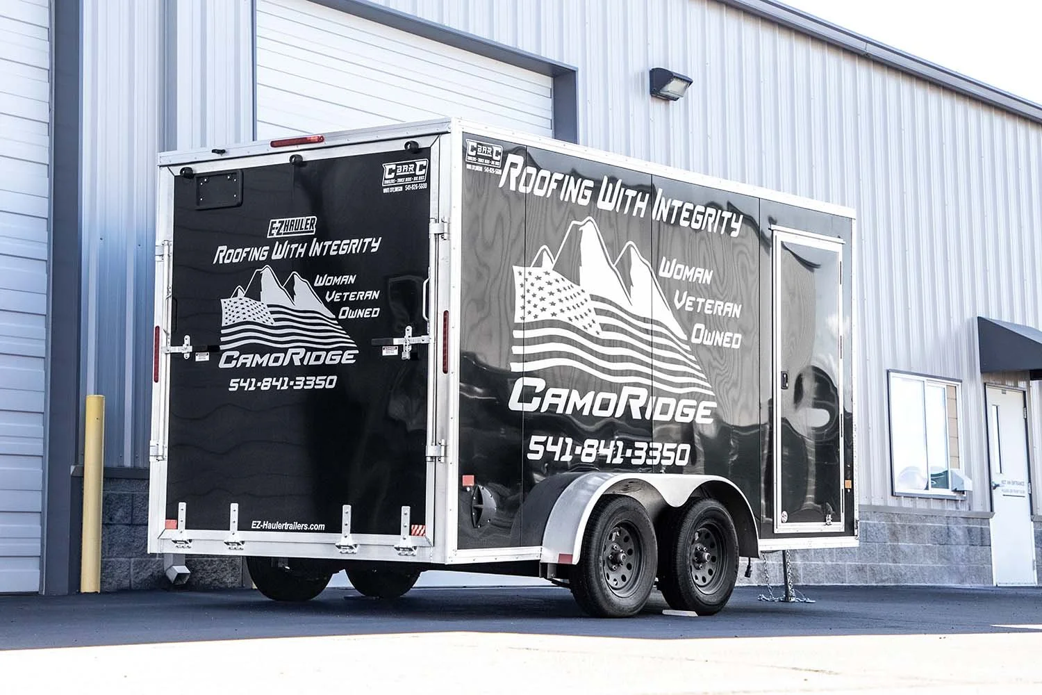 Custom Metallic Trailer Graphics