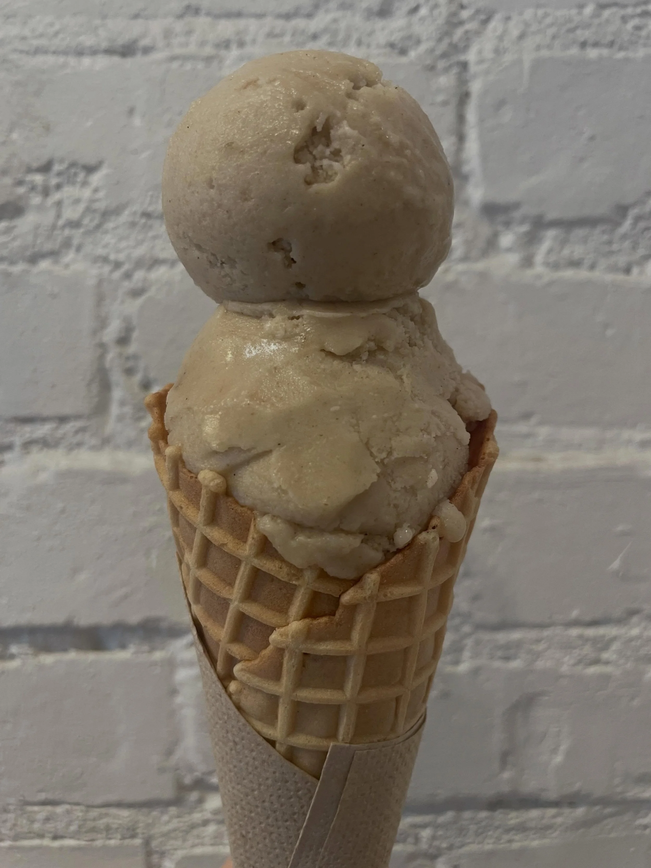 Out Now!

Vegan Ginger 🌱

Made with our vanilla oat milk ice cream and loaded with pieces of candied ginger throughout.

#veganicecream #vegan #washingtondc #oatmilk #ginger
