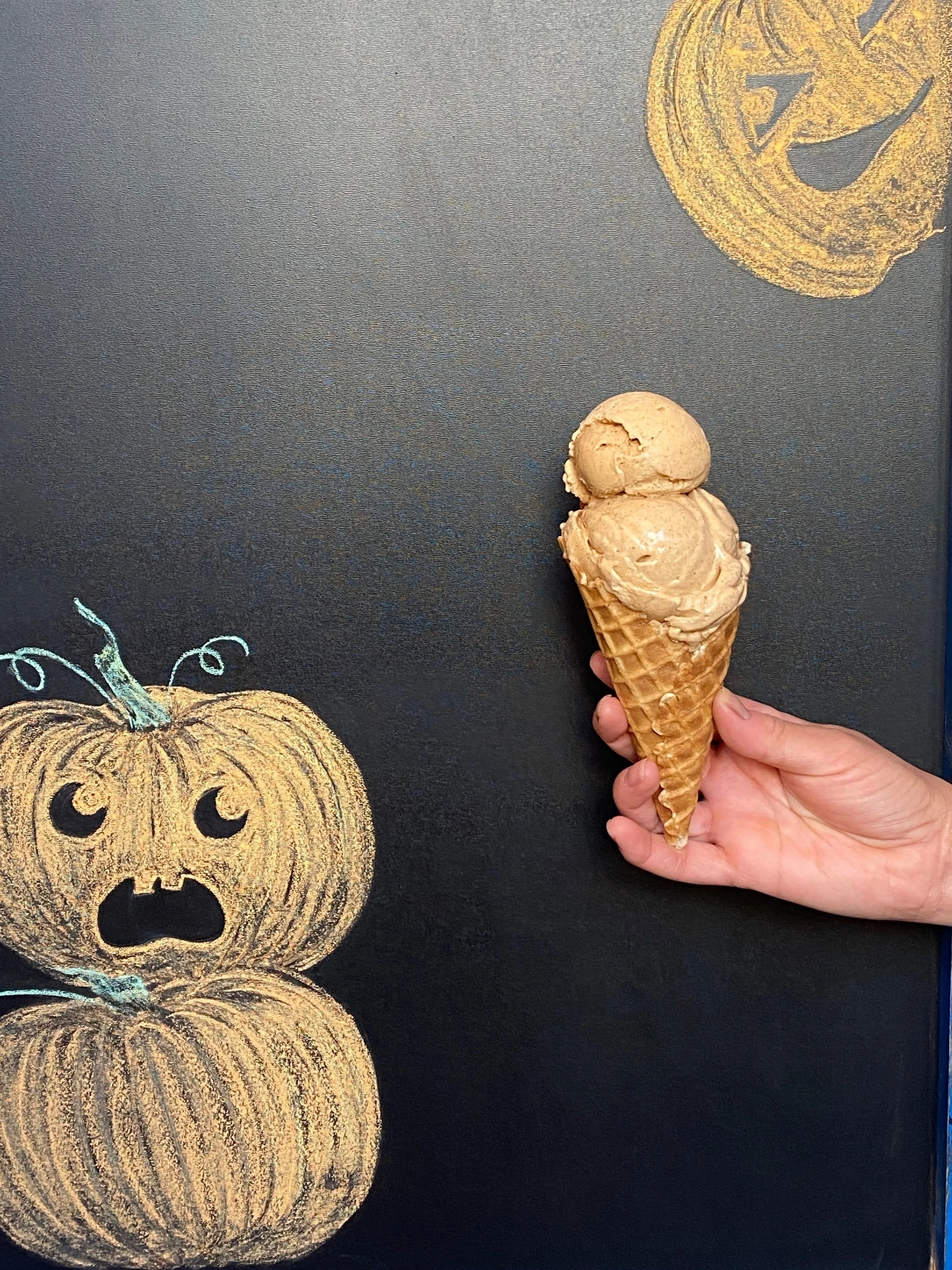 Pumpkin season is in full scoop! 🎃🍦

Our fall favorite is back &mdash; rich, perfectly spiced, and full of flavor. Available now!

#washingtondc #fallvibes🍁 #icecream #pumpkin in