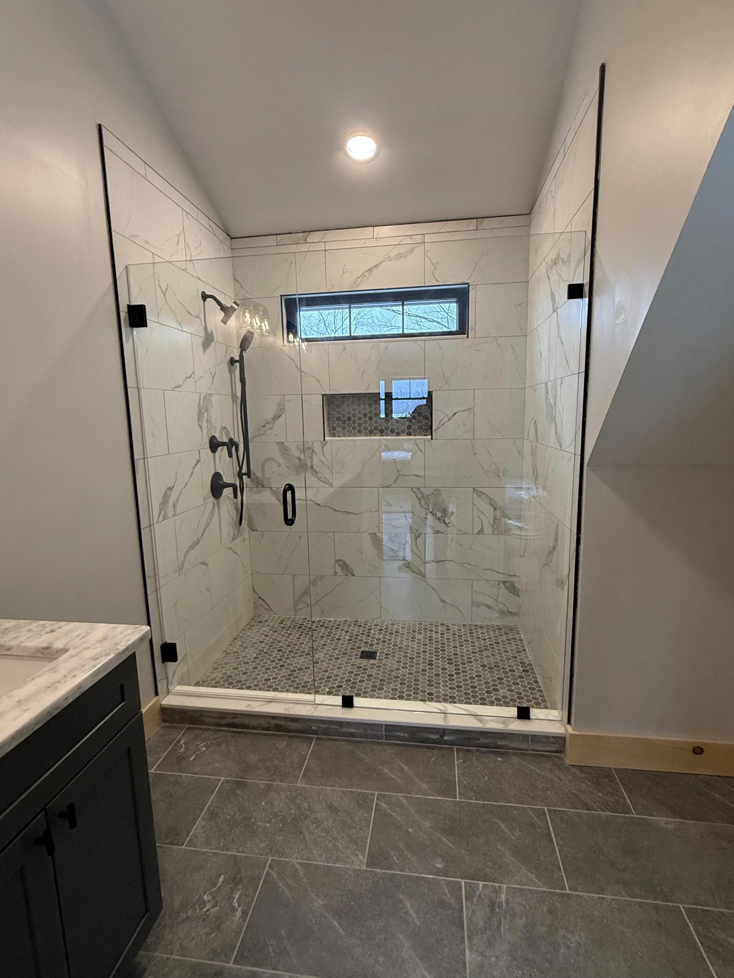 ShowerDoor_FullPanel_4.jpg