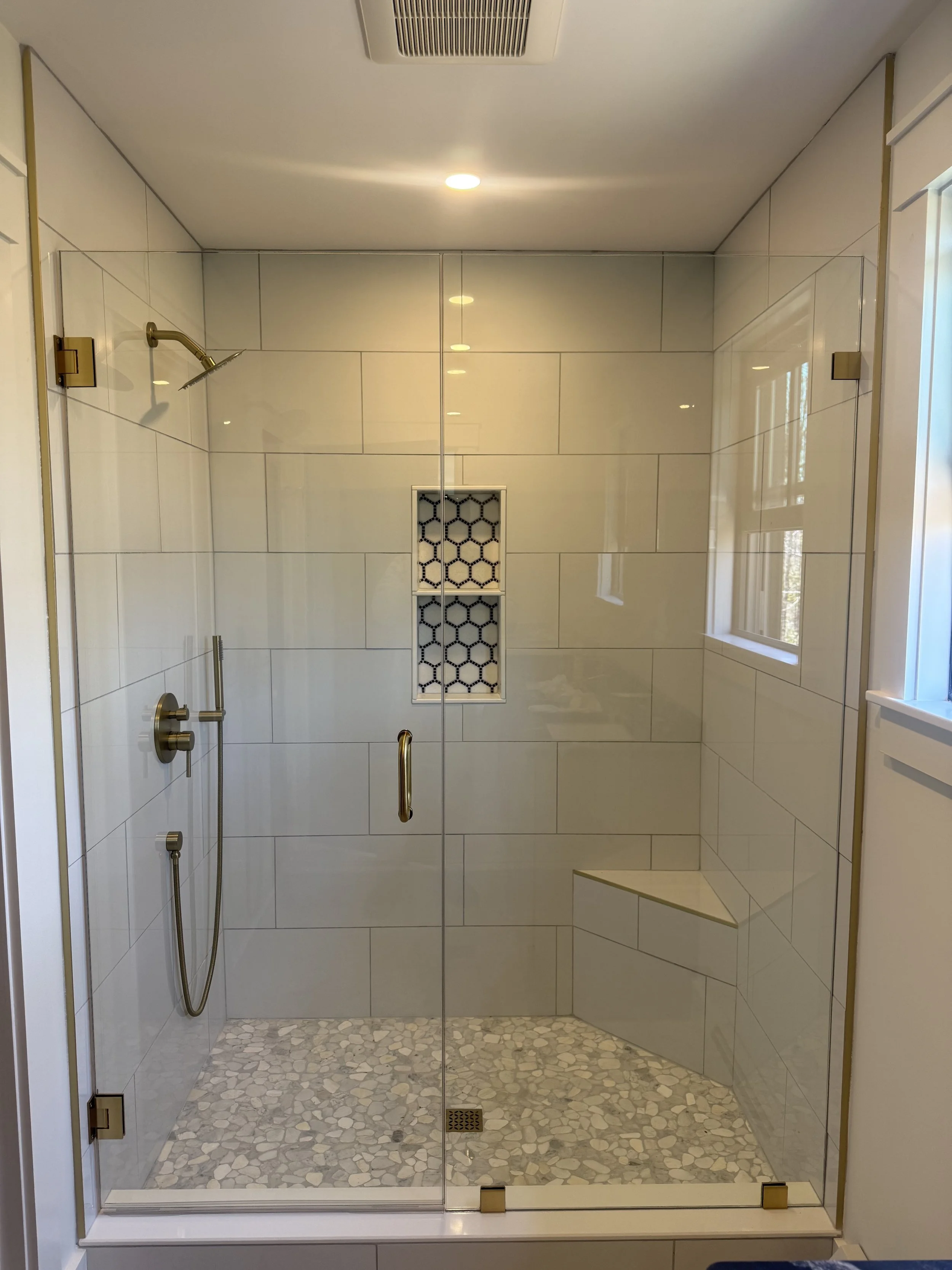 ShowerDoor_FullPanel_2.jpg