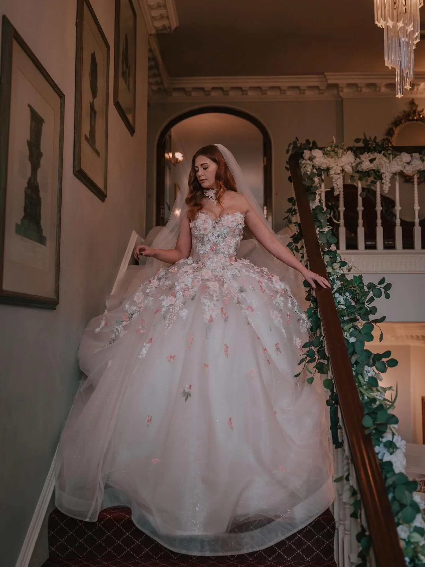 Only seems fitting that this shoot gets shared today&hellip;💃🏼

So many to choose from so kicking things off with @em_jp04 at the vintage Bridgerton themed tea party 🫖

Creative Lead @thehausofcma 
Venue @quendonhall 
Photographer @fraserparryphot