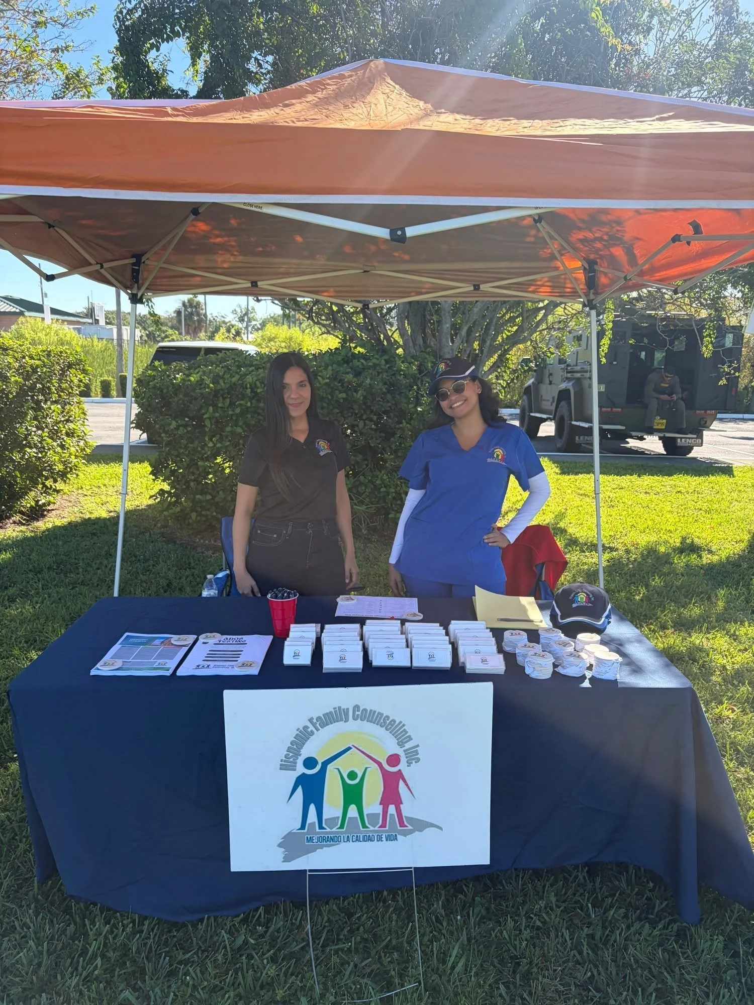 Our intern, Mariela Núñez, and Dr. Jessenia Colón, Psychological Evaluations Supervisor, proudly represented Hispanic Family Counseling Inc. at the Safety Day 2026, hosted by Providing Autism Links & Support (PALS) in partnership with the UCF Center 
