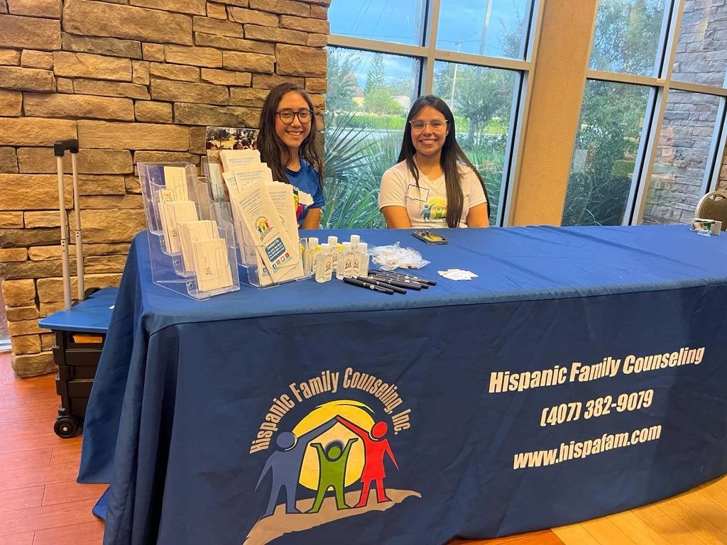 Our interns Anna Cruz and Jennifer Hernandez represented #Hispafam in the Mental Health Resource Fair on September 20, 2023