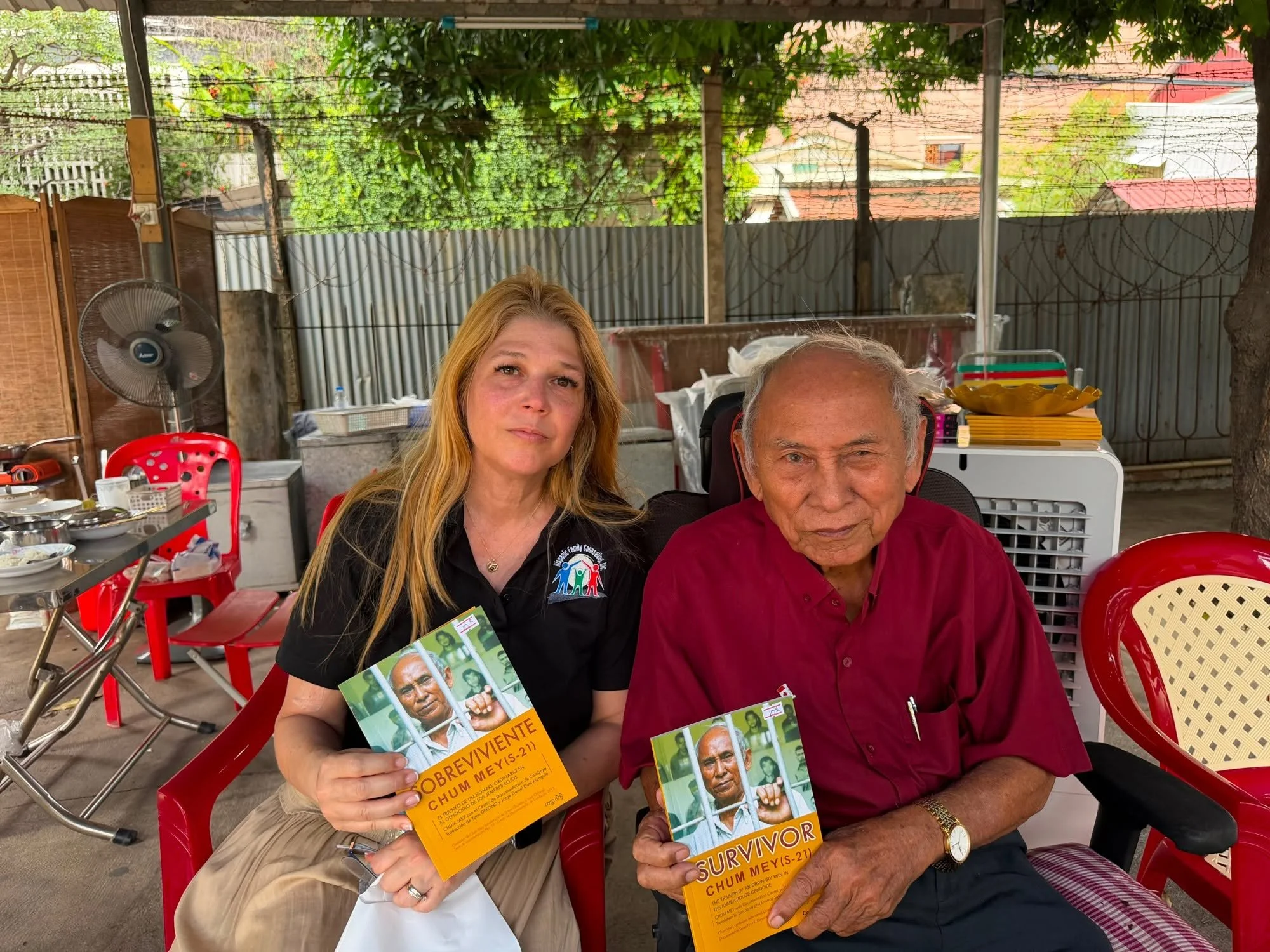 Our Founder & President, Dr. Denisse Centeno Lamas, had the extraordinary privilege of meeting Chum Mey, one of the few survivors of S-21, during her recent visit to Cambodia (August 2026).