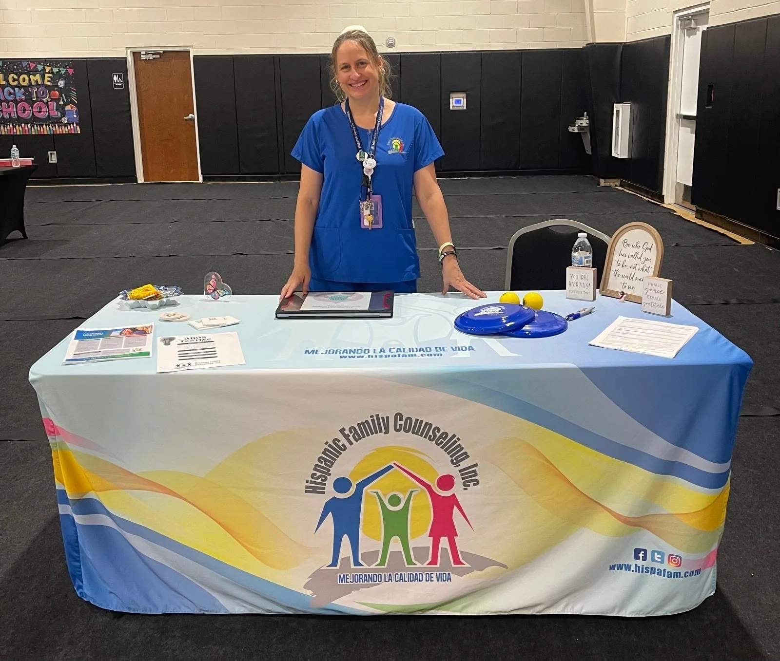 Wendy Newman, one of our dedicated therapists at Hispanic Family Counseling, had the opportunity to participate in the Open House at Poinciana Christian Preparatory School – Main Campus, where she shared information about our mental health services a