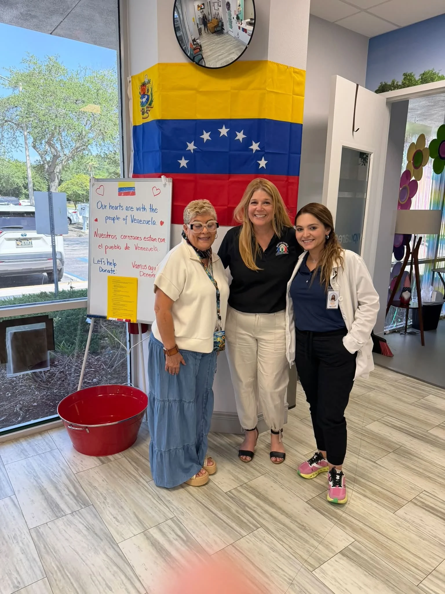 Our Founder & President, Dr. Denisse Centeno Lamas, along with Dr. Wanda Berríos and her entire team together in support of families in Venezuela (July 2026).