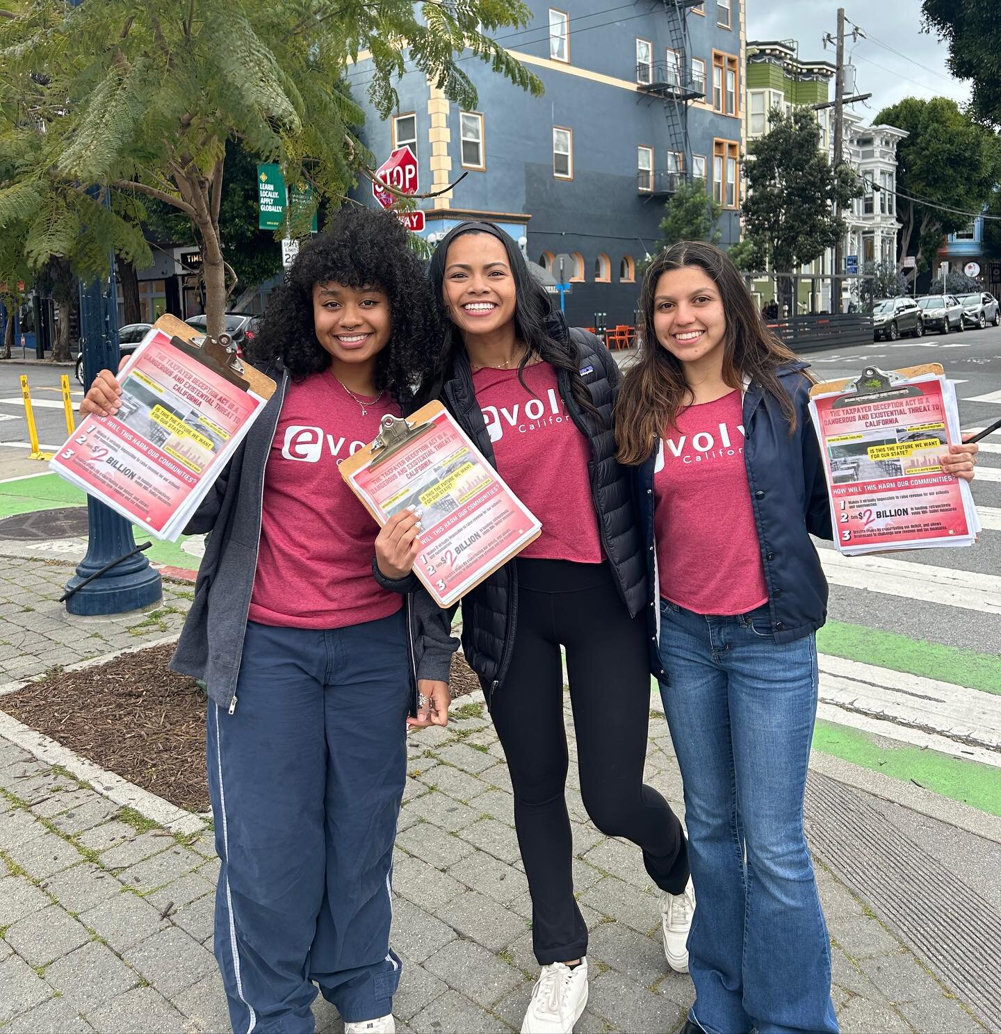 EVOLVE CA IN ACTION⭐️💕 Our Interns are out on the streets and raising awareness about the Taxpayer Deception Act (on the November 2024 ballot)‼️

🤩With the strength of people power and the youth, we will show monied interests that they CANNOT pocke