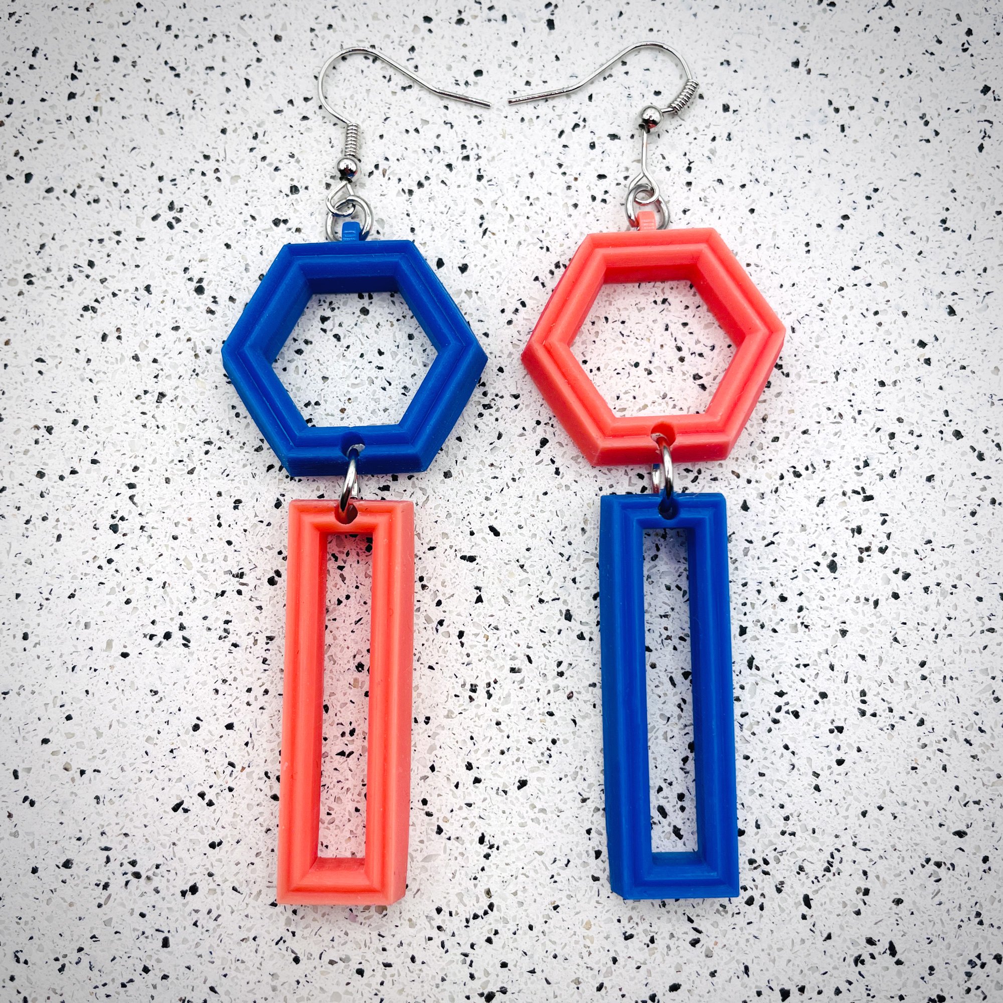 DuoHook-Hex-RedBlue.jpg