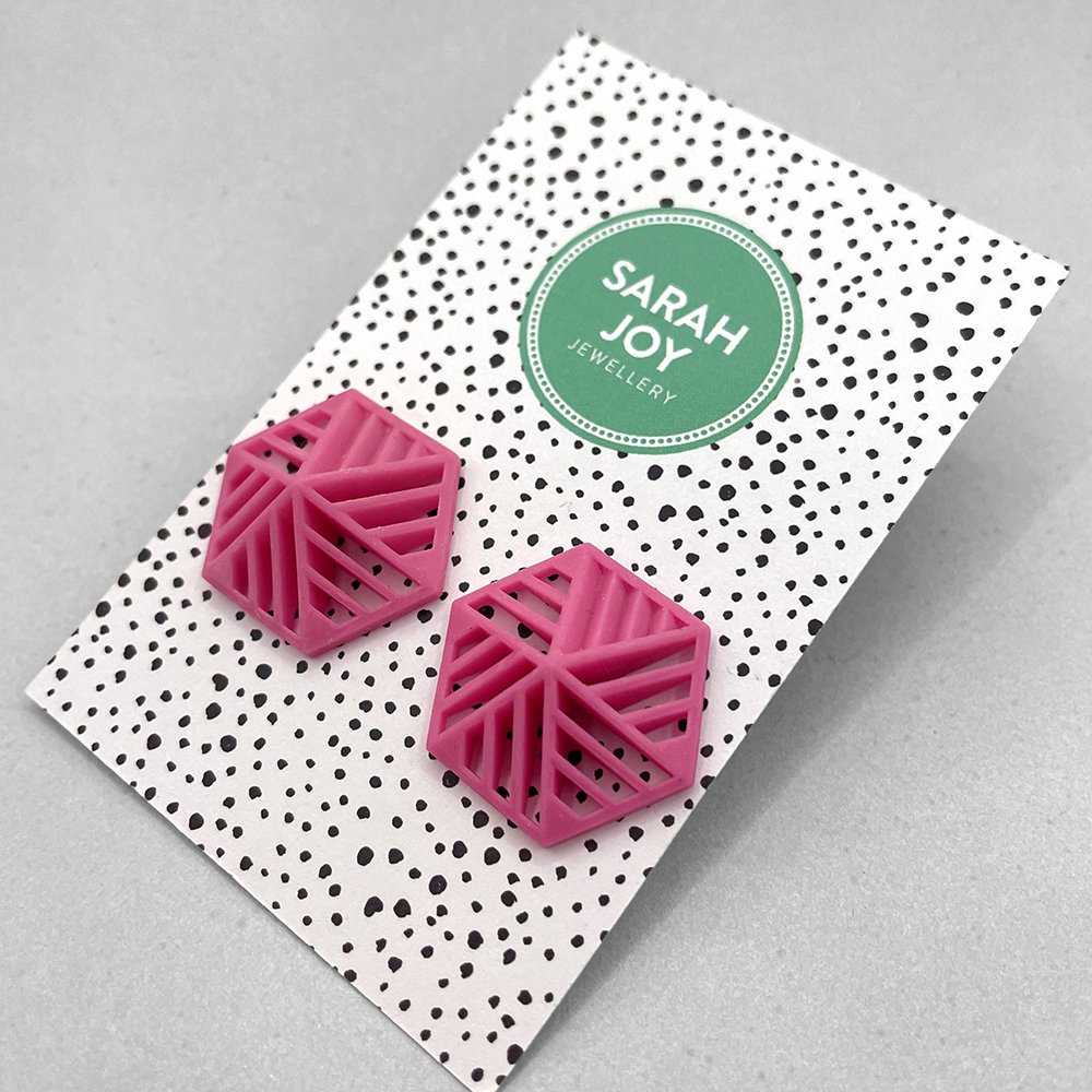 Hexagon Stripe Stud Earrings 02.jpeg