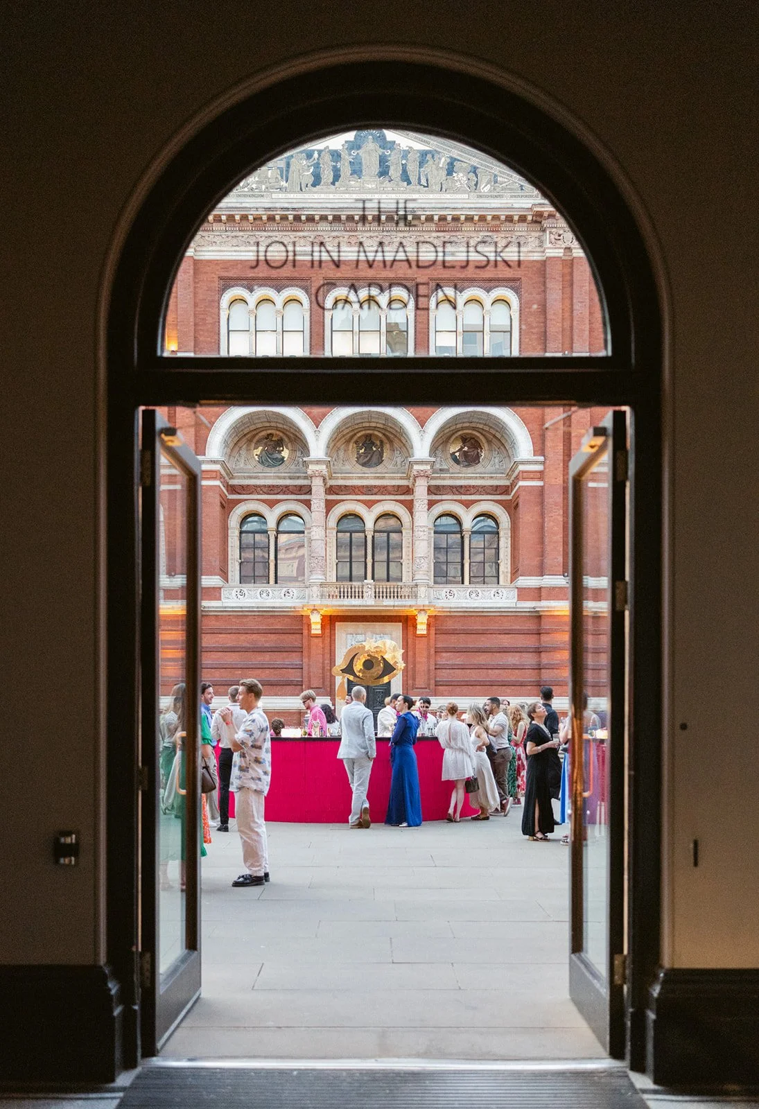 V&A_Summer_Soiree_2026_Philippa_Sian_Photography-563.jpg