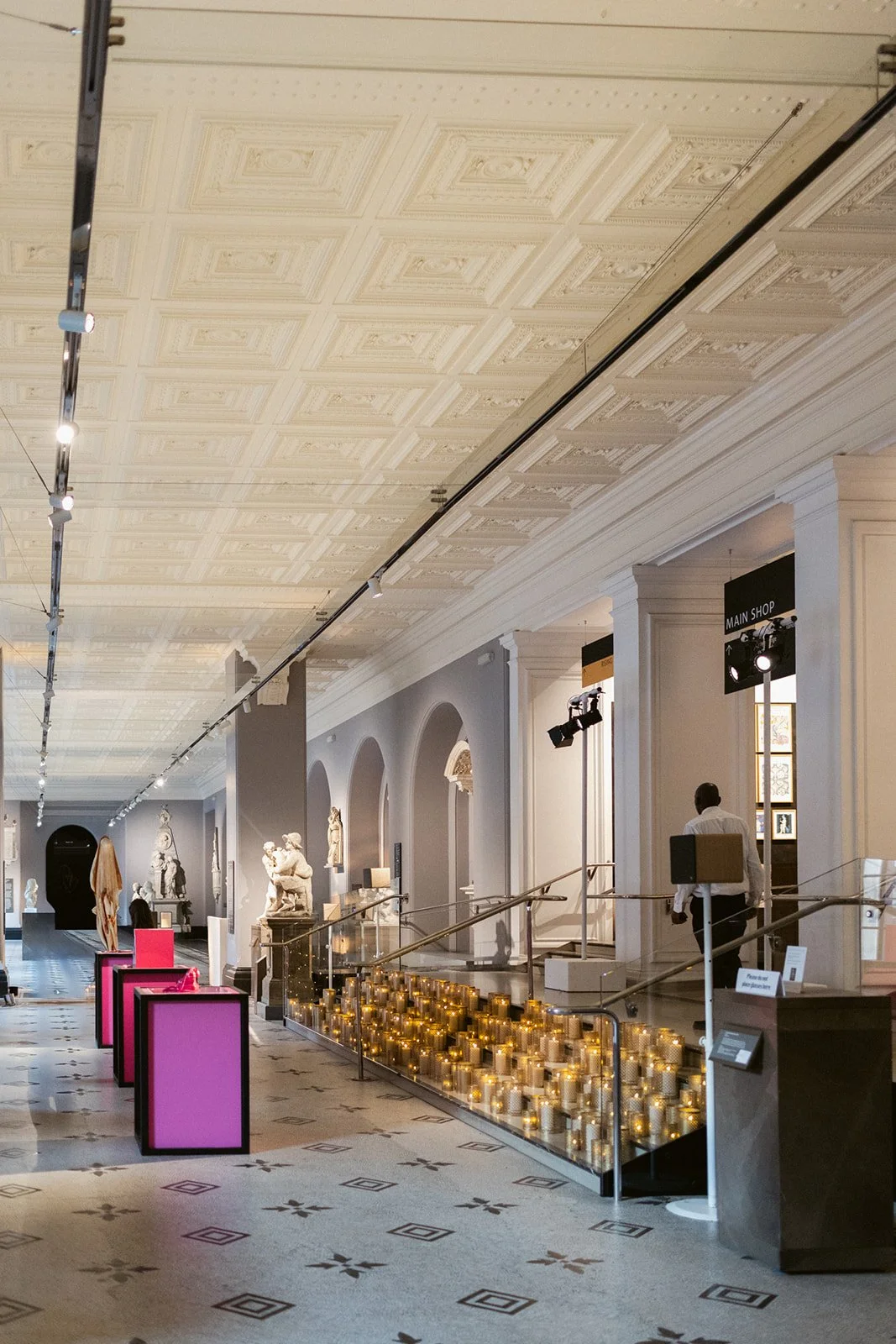 V&A_Summer_Soiree_2026_Philippa_Sian_Photography-47.jpg