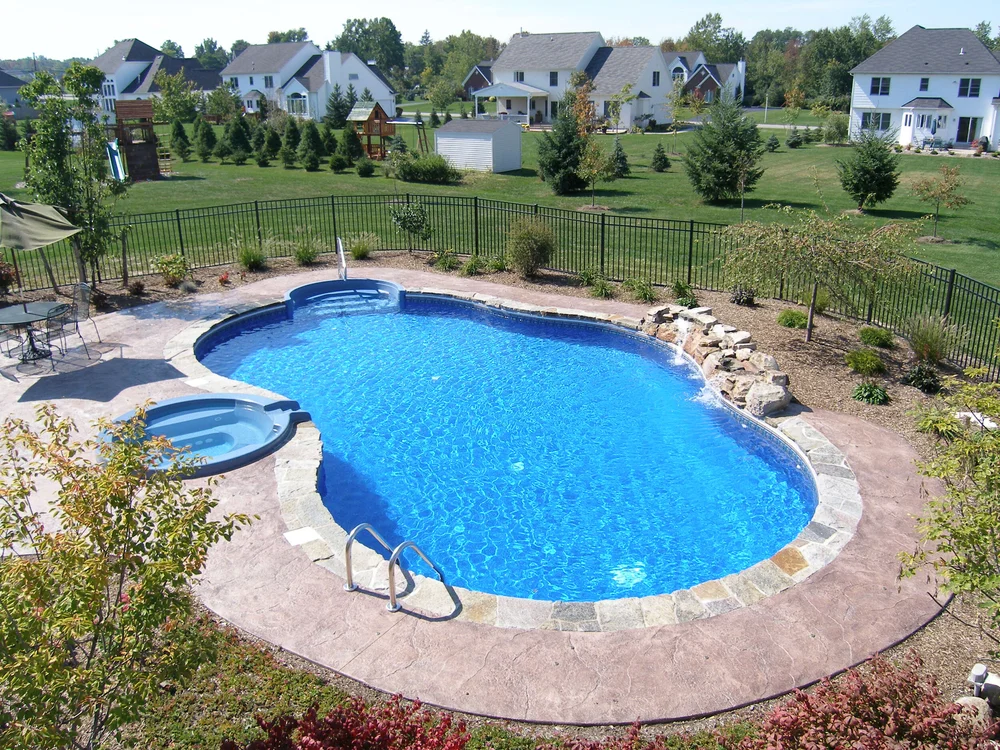 Vinyl Pools — Colley's Pools and Spas