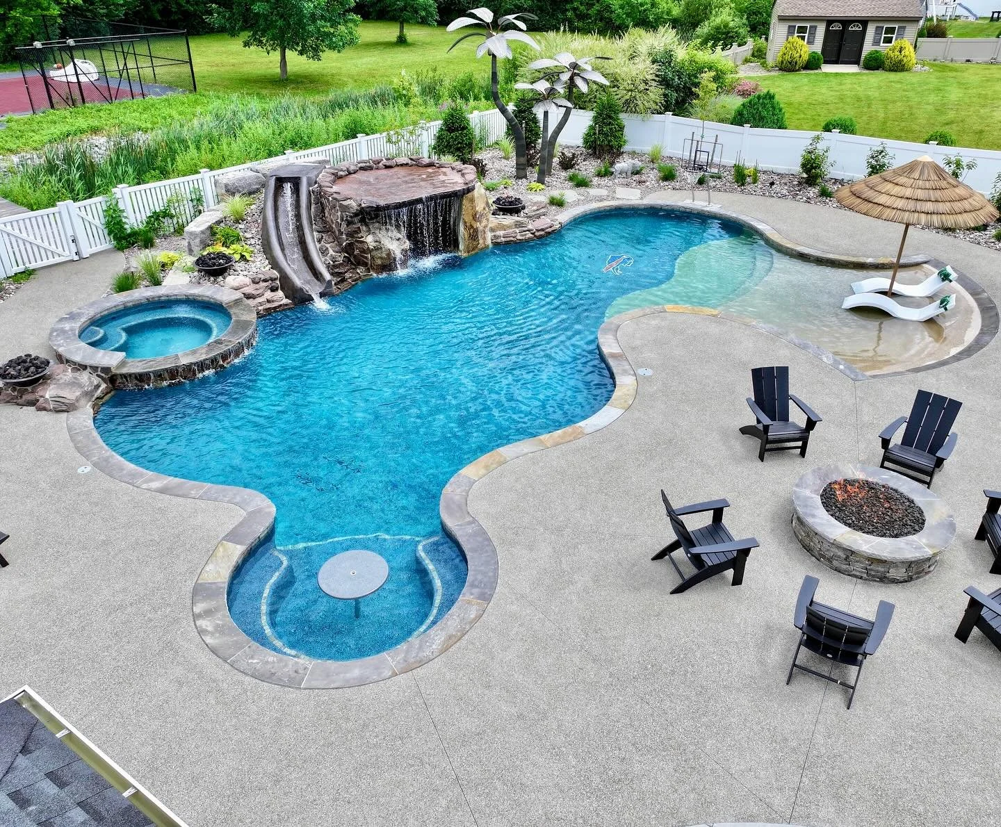 Rodriguez Pool.jpg