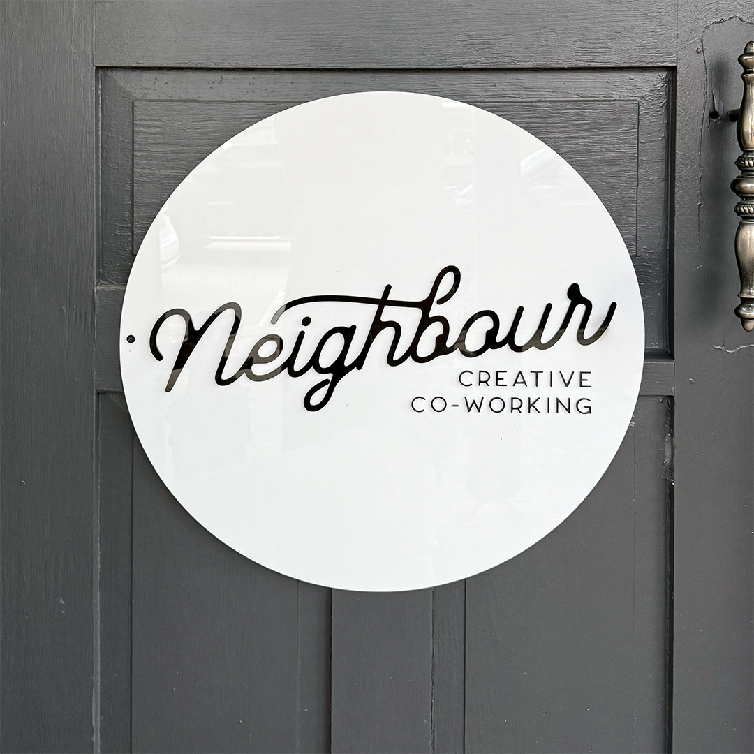 neighbourdoorsign.png