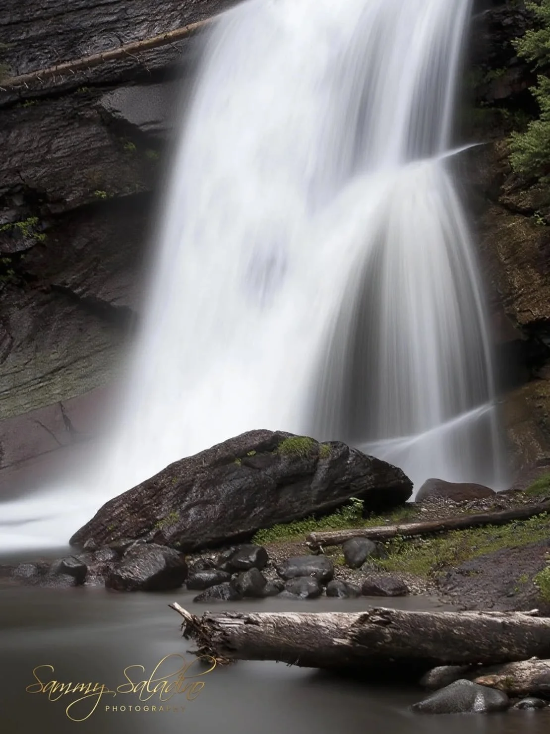 This waterfall reminds us: beauty is in the journey, not just the destination. #landscape #naturephotography #photographer #outdoors #photoftheday #photoofday #photographylovers #naturelovers #beautiful #naturelover #photo #nature_perfection #forestp