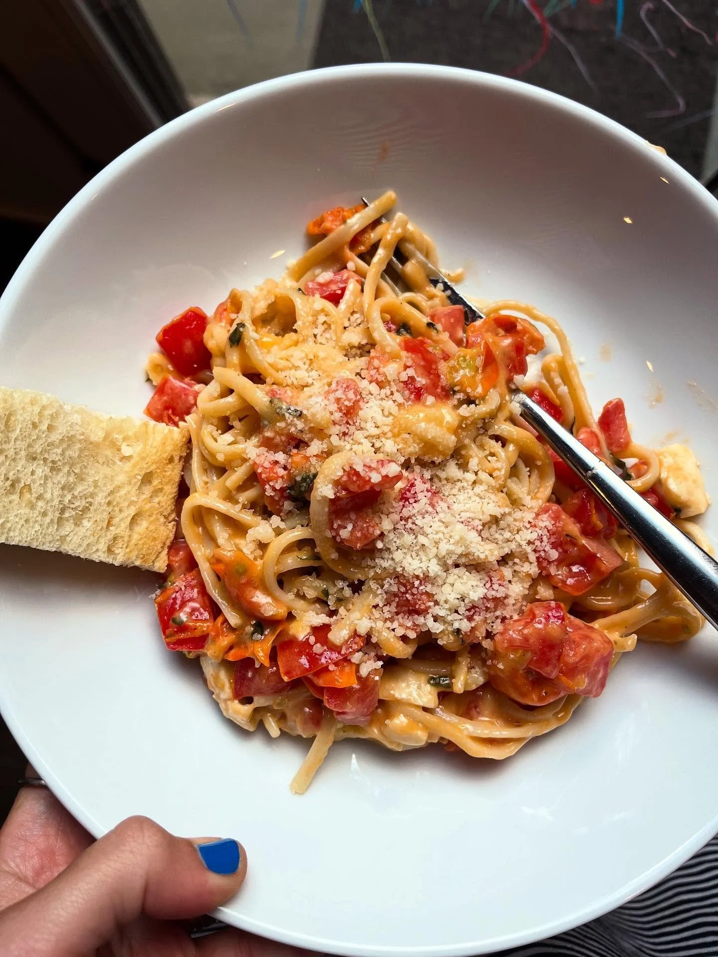 Brie. Basil. Tomato. Pasta. 

A spot in the feed for my forever summer favorite, likes or no likes (hi algorithm) this one belongs here! 

An early @markbittman recipe I&rsquo;ve been making (and my parents too) forever. So easy, so summer.

1lb brie