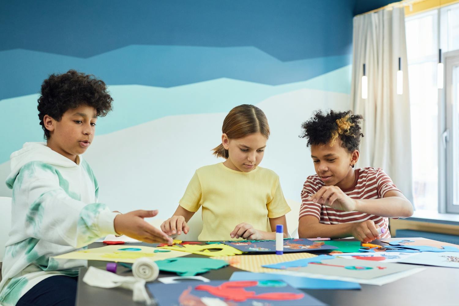 Fun STEM Activities to Do at Home During Winter Break