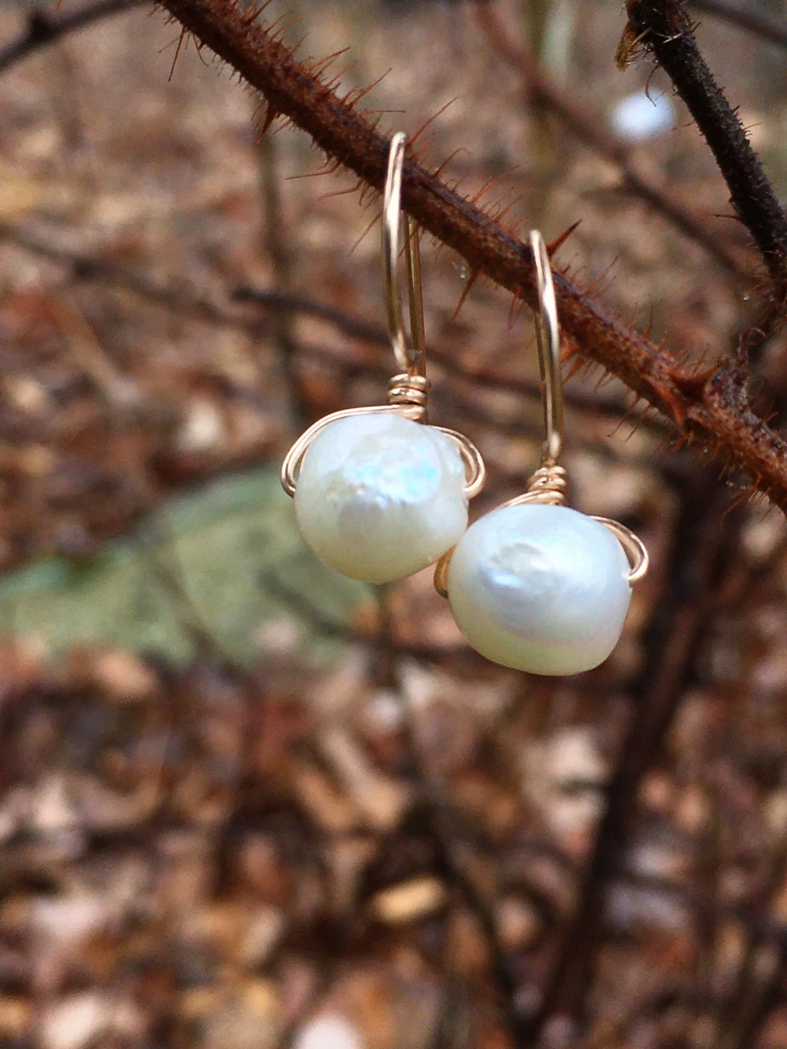 Simple Roman Pearls- Replica Earrings