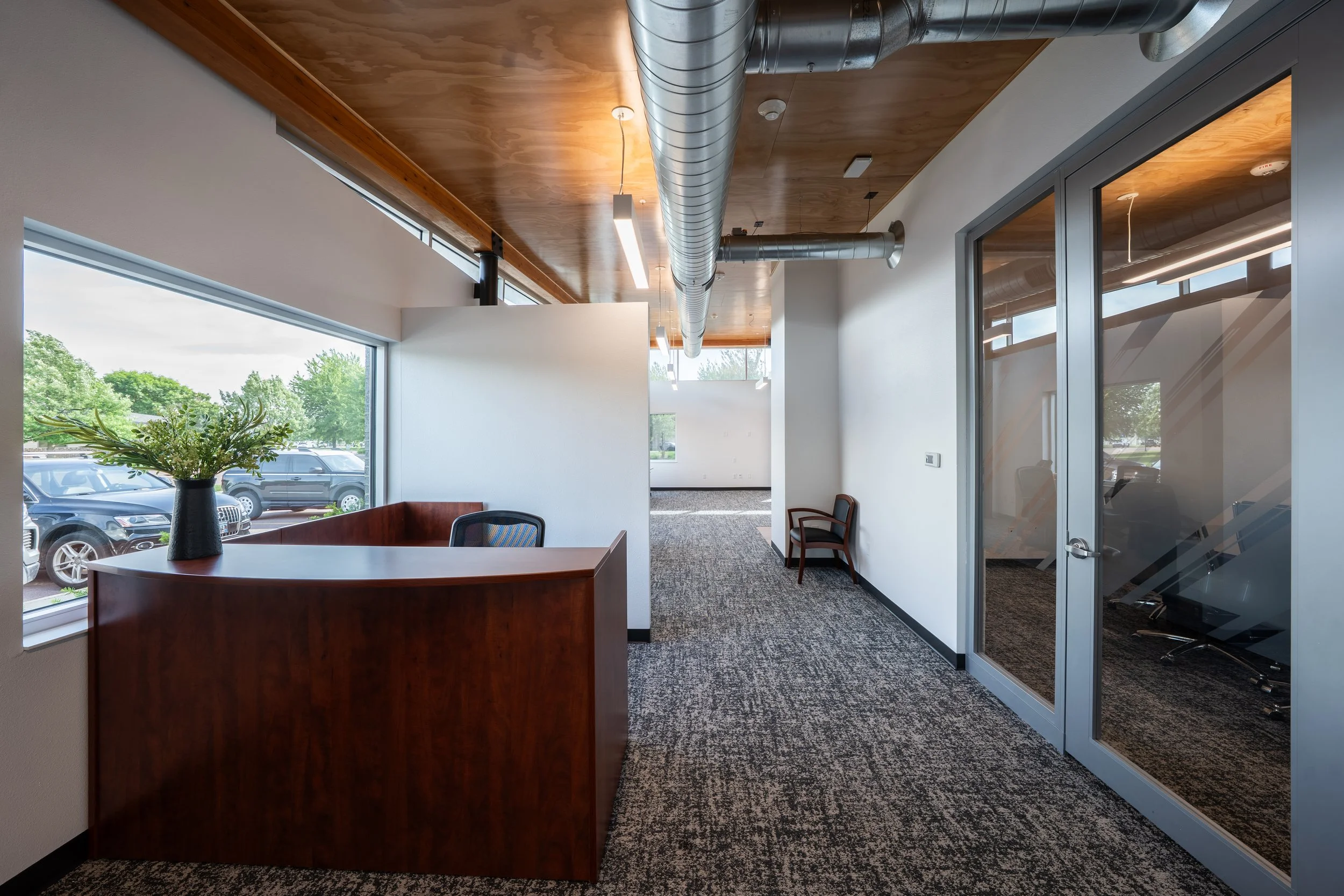6909Lyncrest-14.jpg