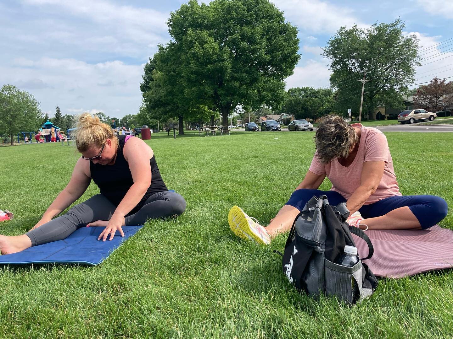 Come enjoy the fresh air, lakeside, for Yoga @4pm or HIIT @5:30pm

Cycle45 is Virtual today at 2pm and Fusion is Virtual at 7pm

Register using link in profile.

#yoga #stretch #starrfitness #outdoorfitness #smallgroupfitness #virtualfitness #hiit #b