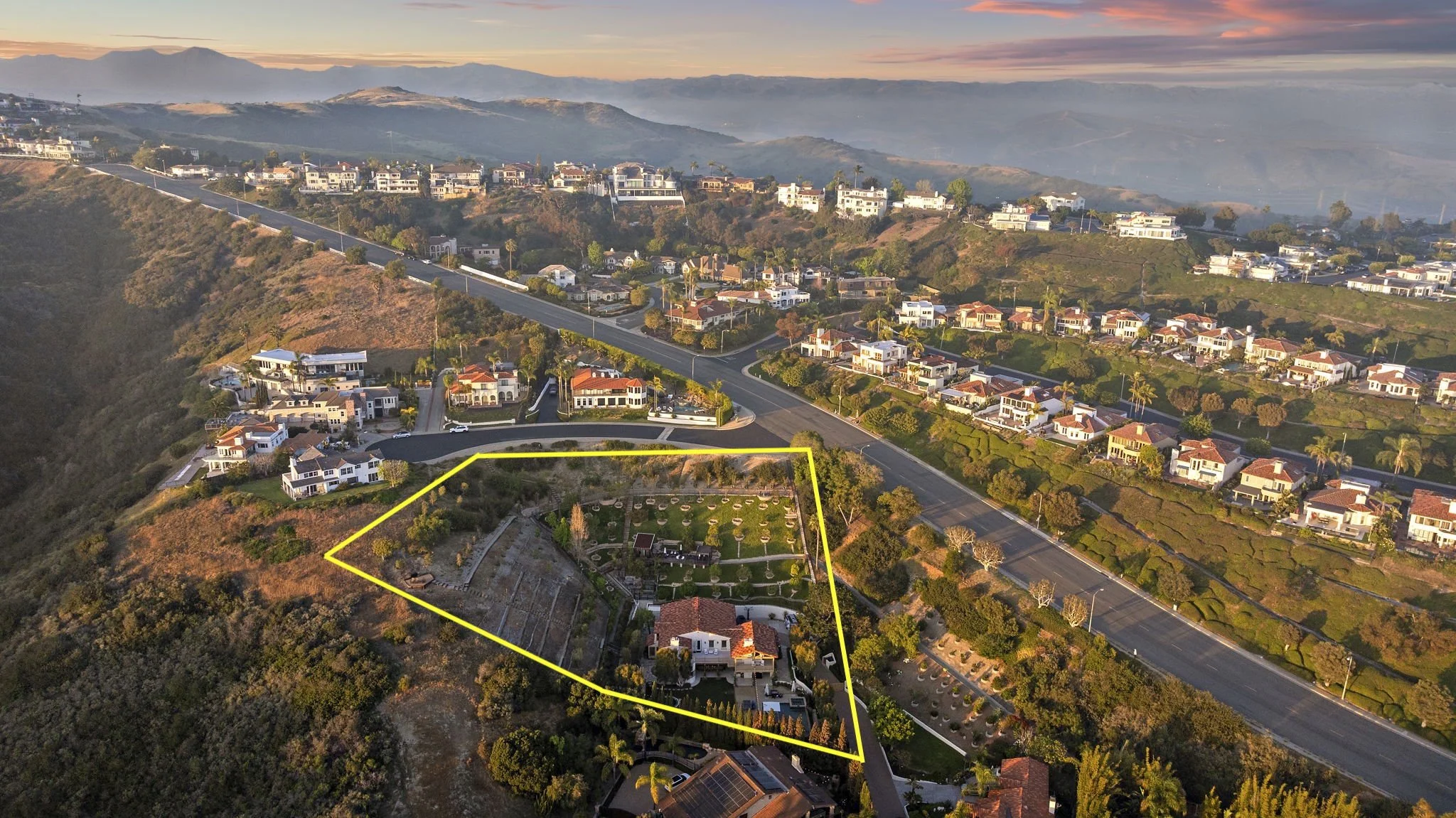 2-web-or-mls-118 Via Ensueno TWILIGHT 2.jpeg