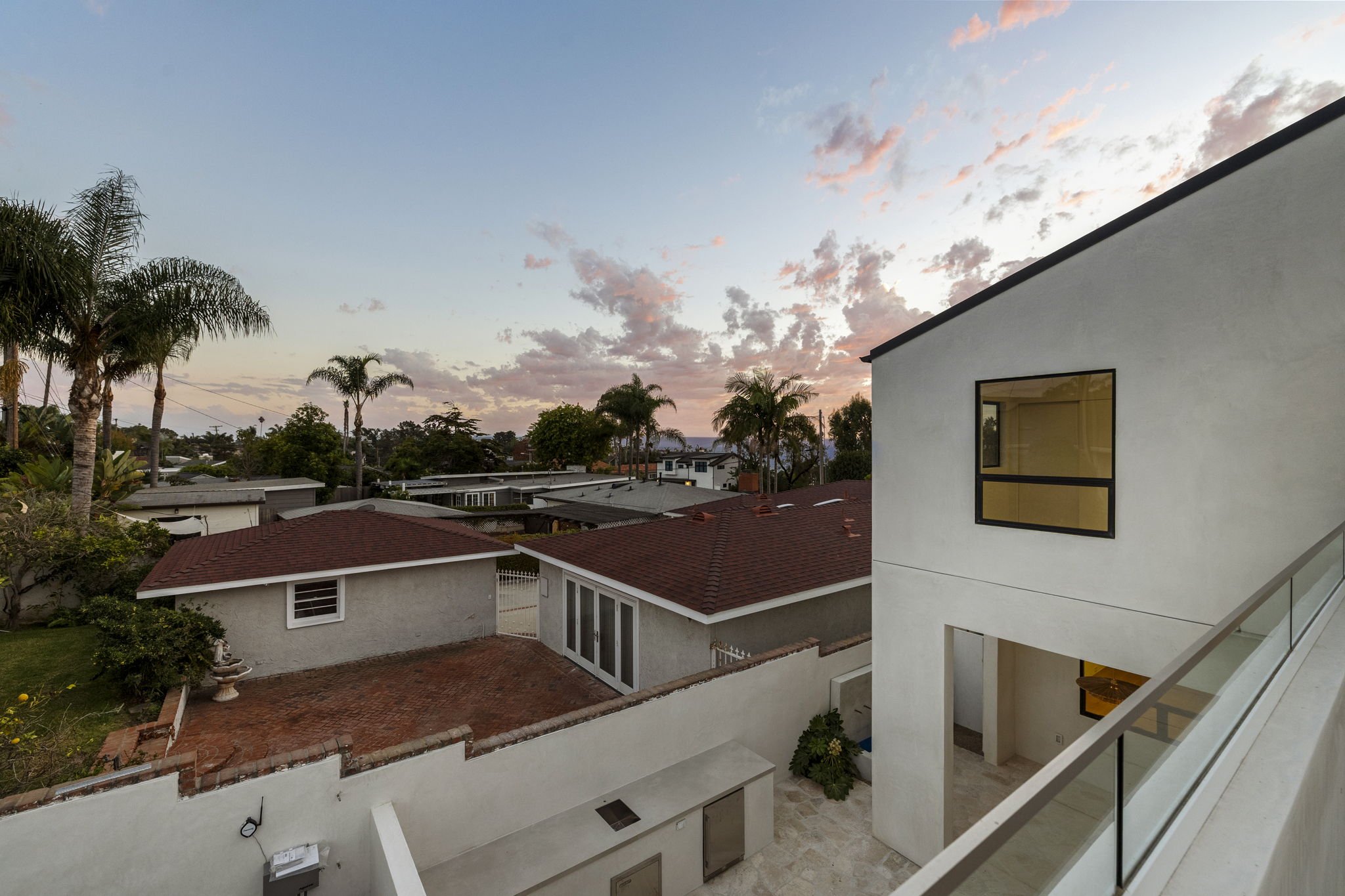 35-web-or-mls-81-print-229 W Paseo De Cristobal TWILIGHT 13.JPG