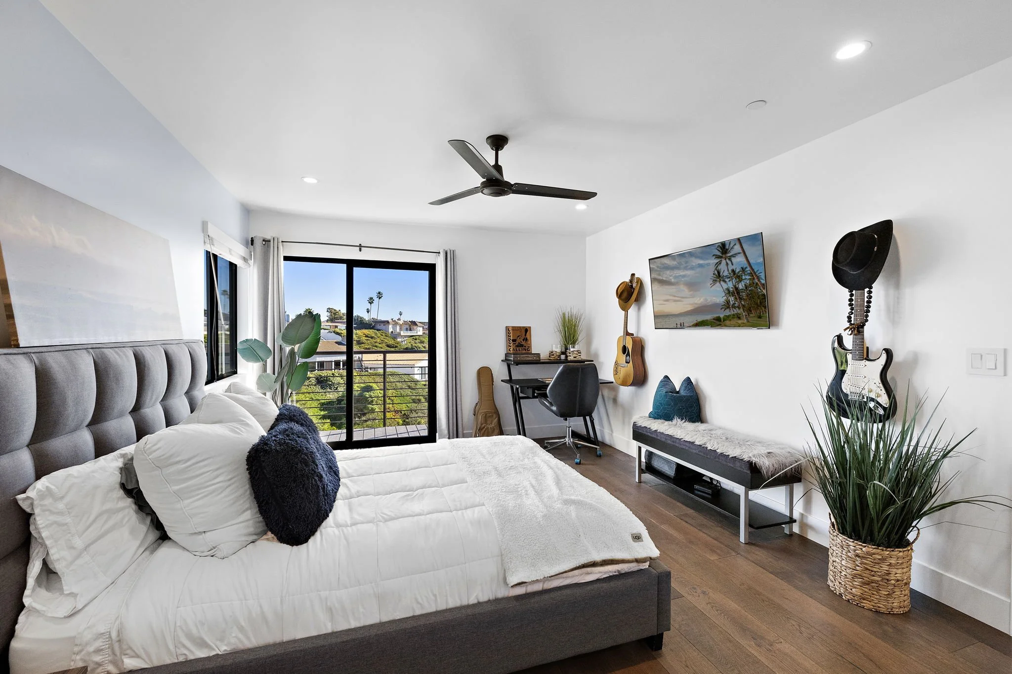 79-web-or-mls-2030 Calle De Los Alamos 45.jpg