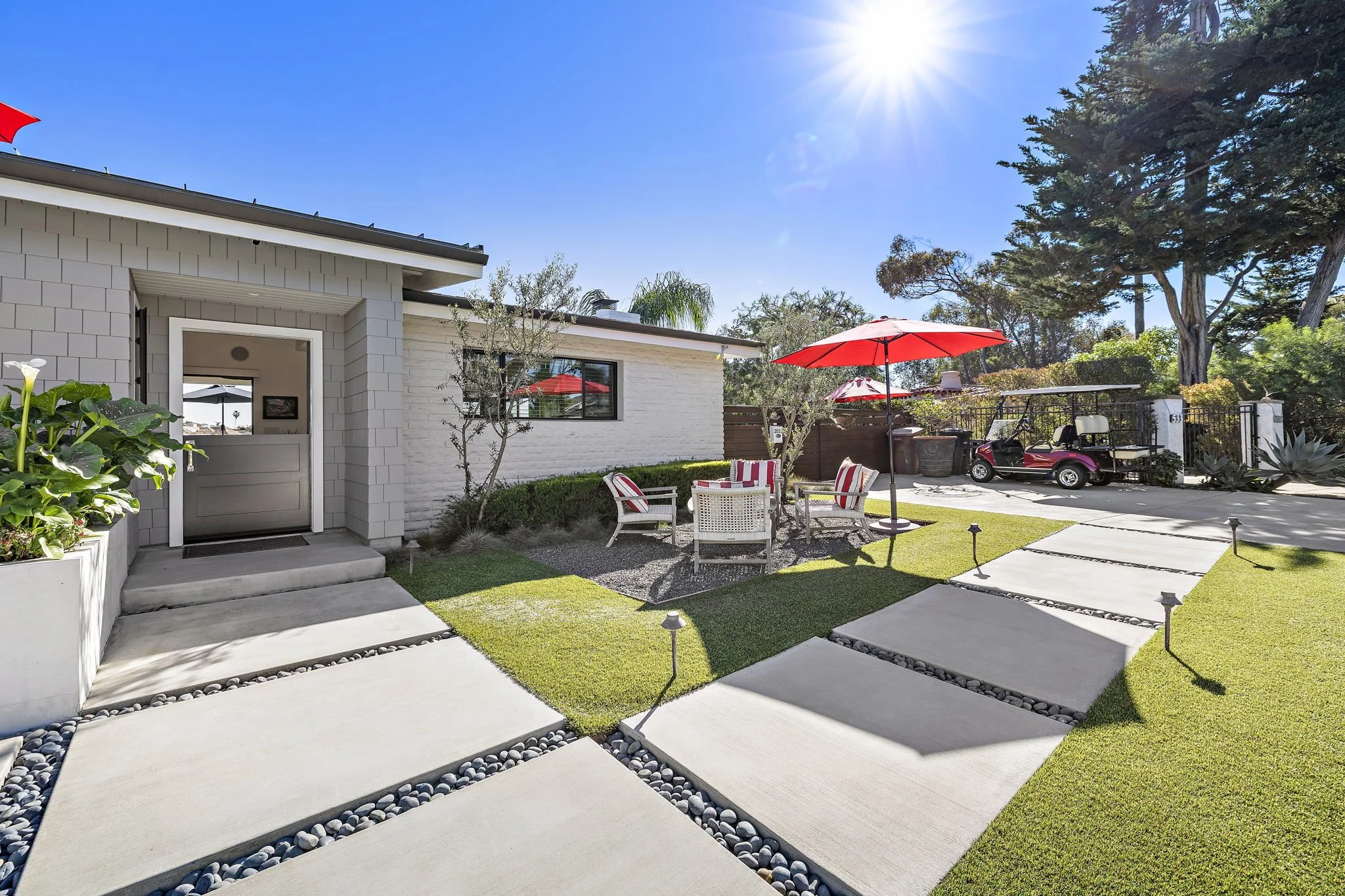 45-web-or-mls-2030 Calle De Los Alamos 11.jpg