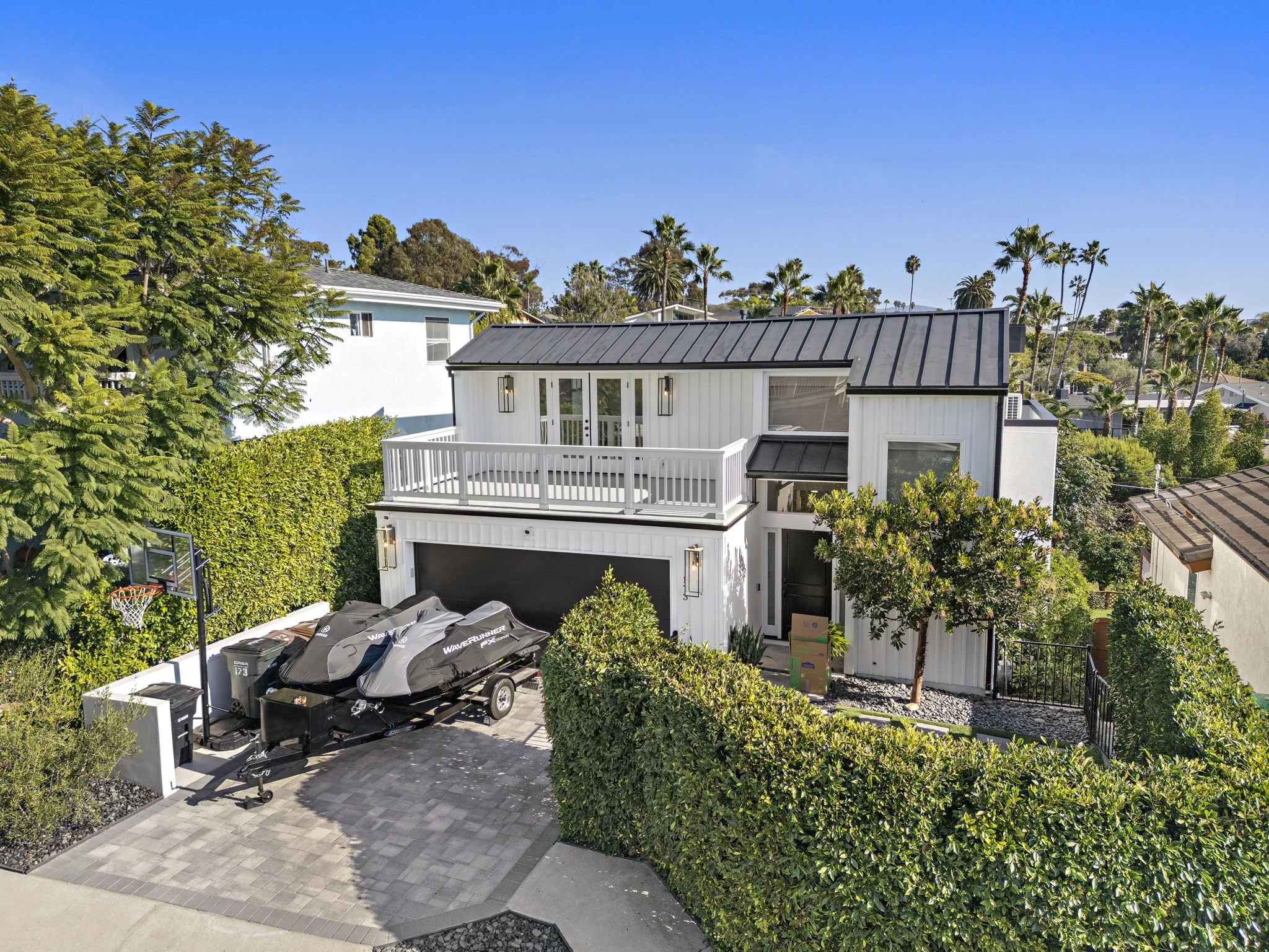 173 W Avenida Junipero