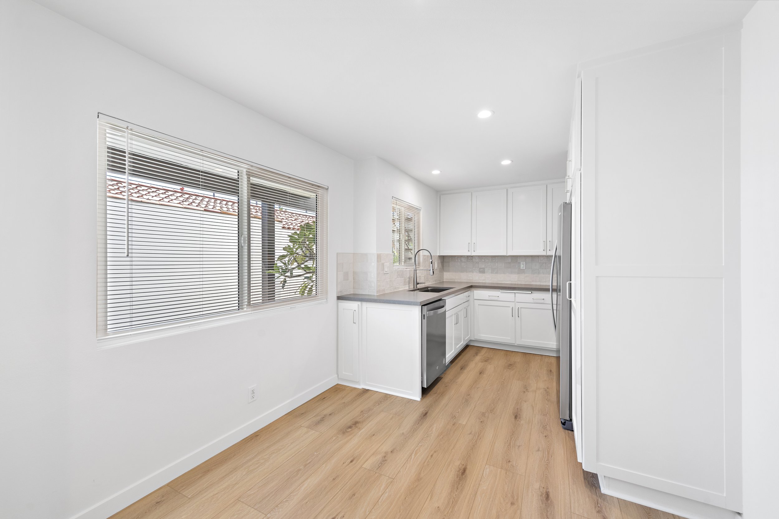 223 Ave Victoria A (4).jpg