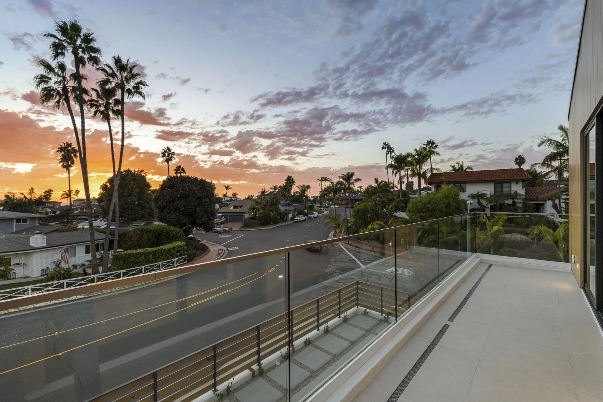 32-web-or-mls-78-print-229 W Paseo De Cristobal TWILIGHT 10.JPG