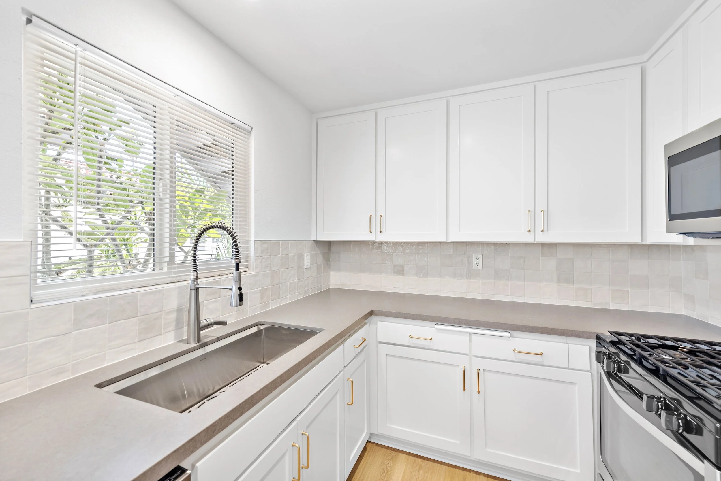 223 Ave Victoria A (7).jpg